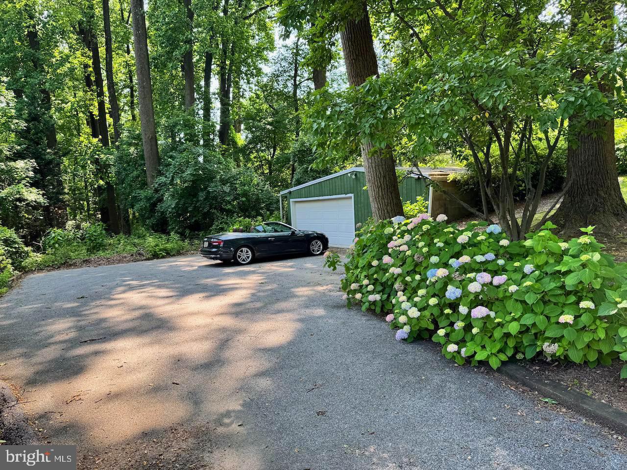 701 Hillen Rd