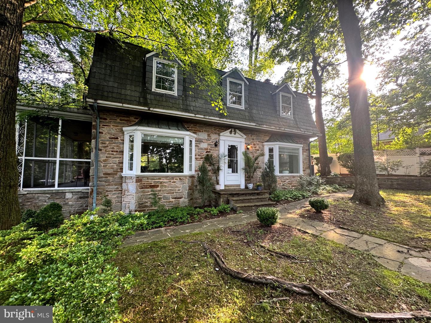 701 Hillen Rd