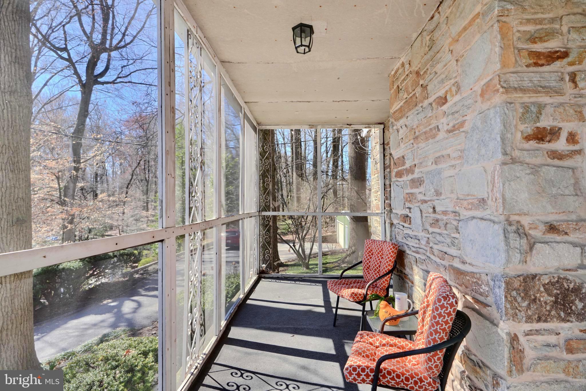 701 Hillen Rd