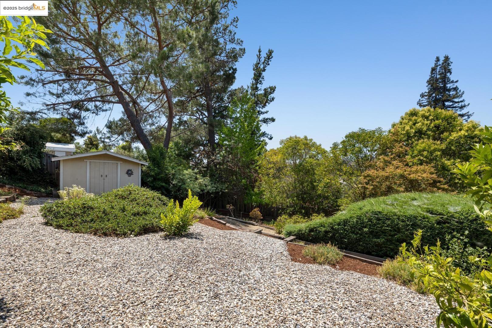 18561 Lamson RD