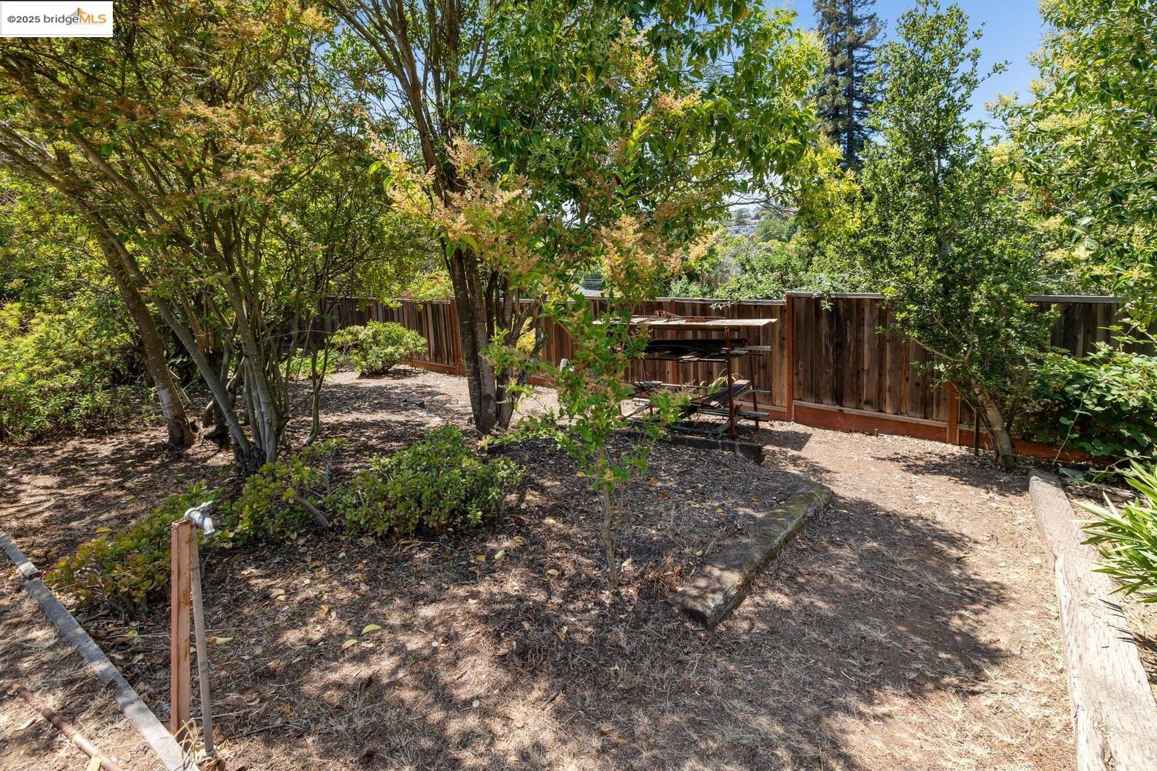 18561 Lamson RD