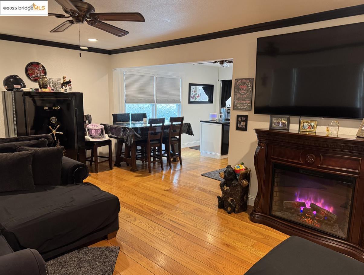 3162 Sydney WAY