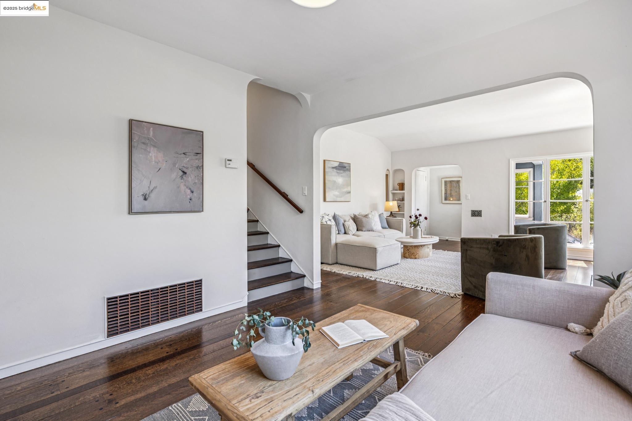 1635 Ocean View