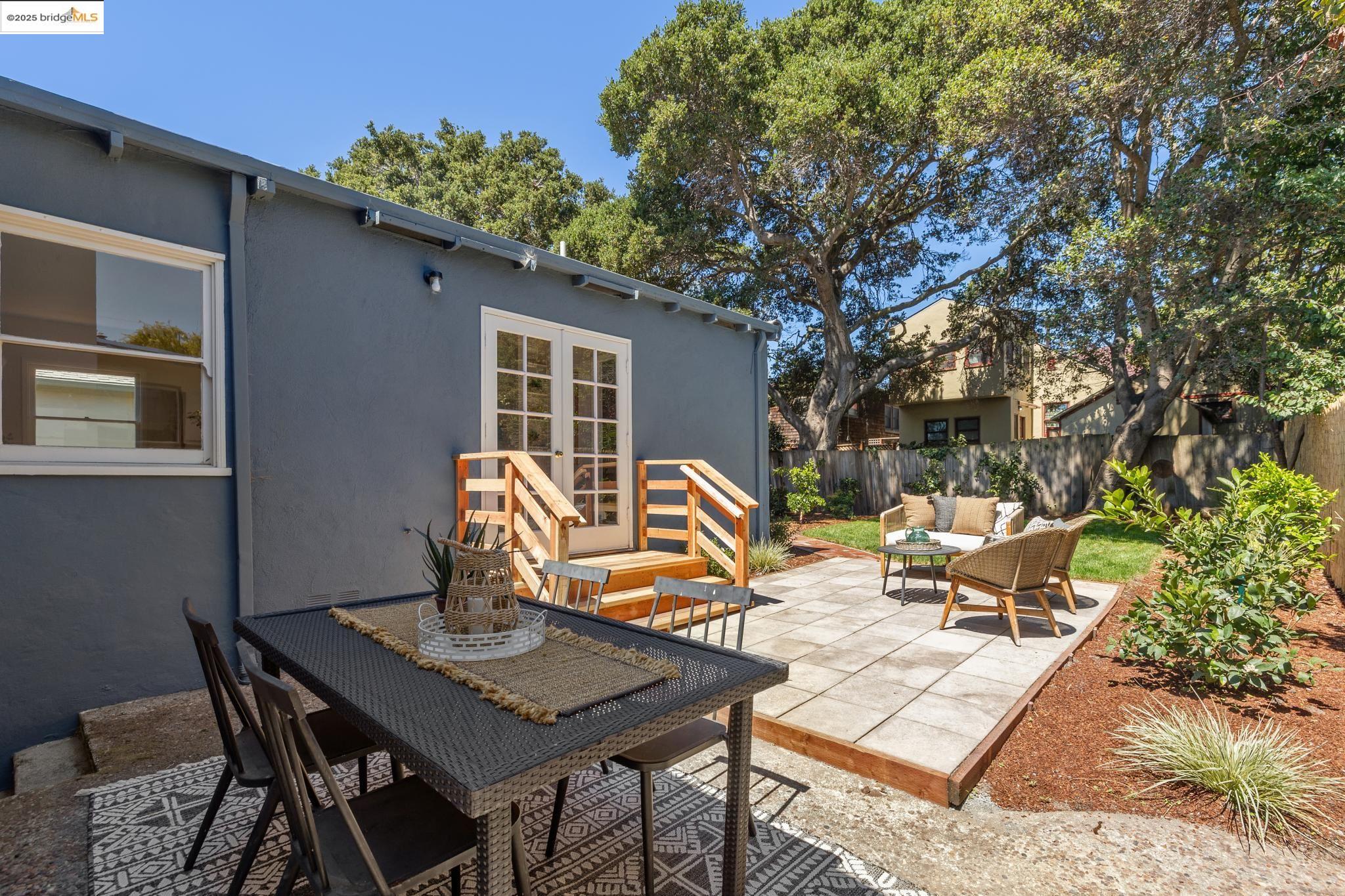 1635 Ocean View