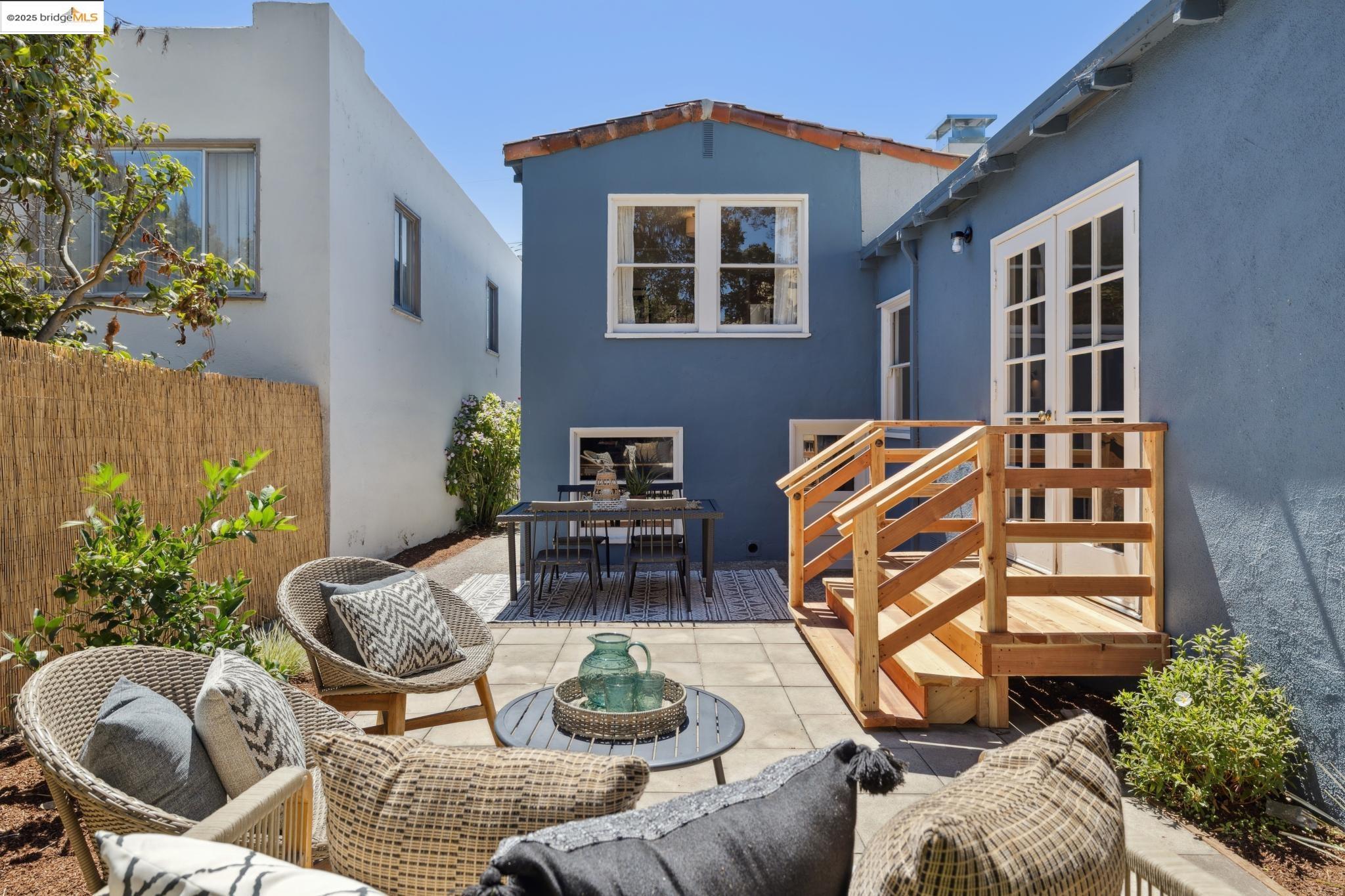 1635 Ocean View