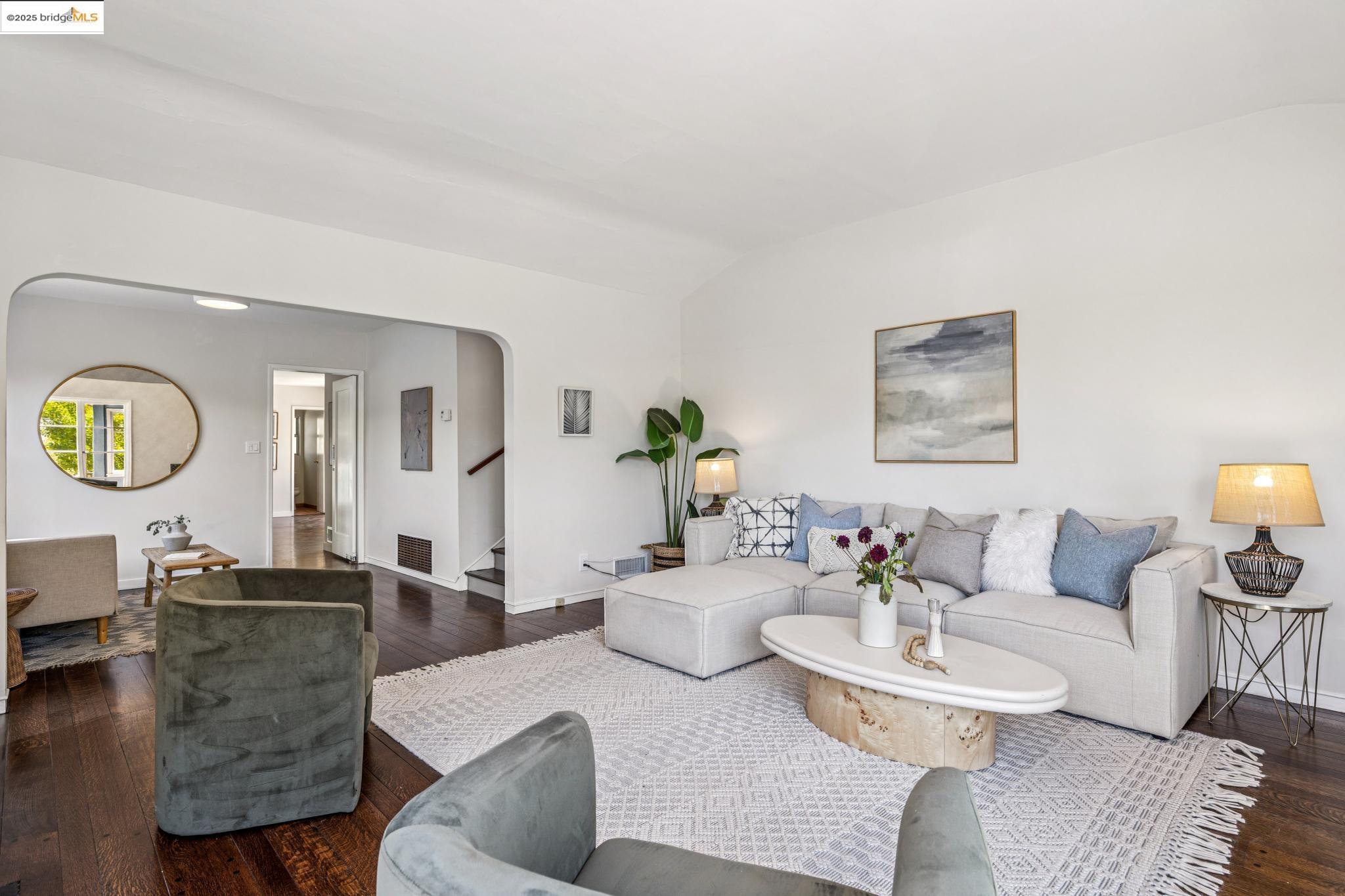 1635 Ocean View