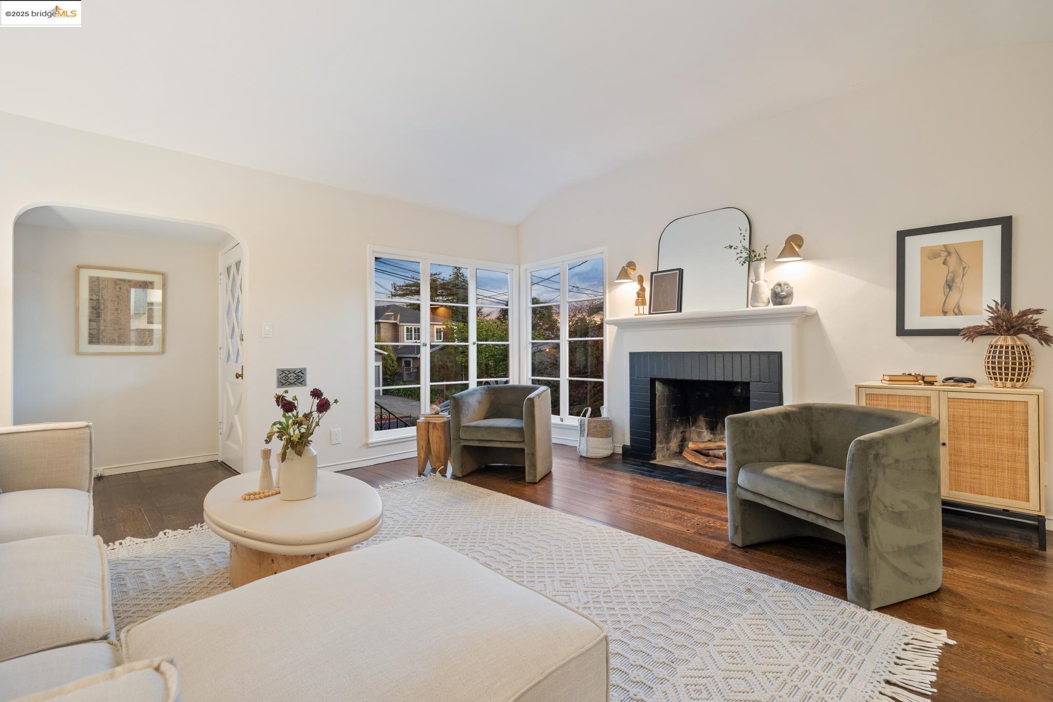 1635 Ocean View