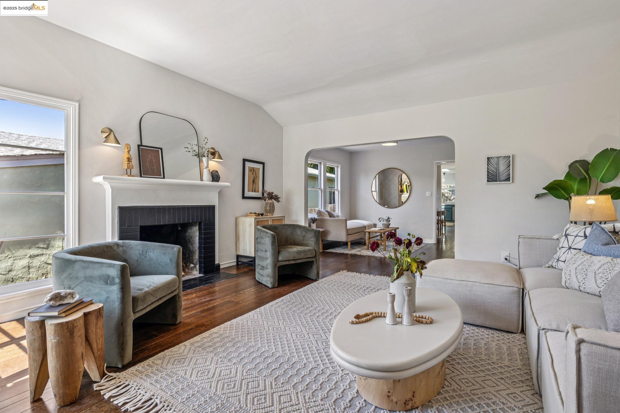 1635 Ocean View