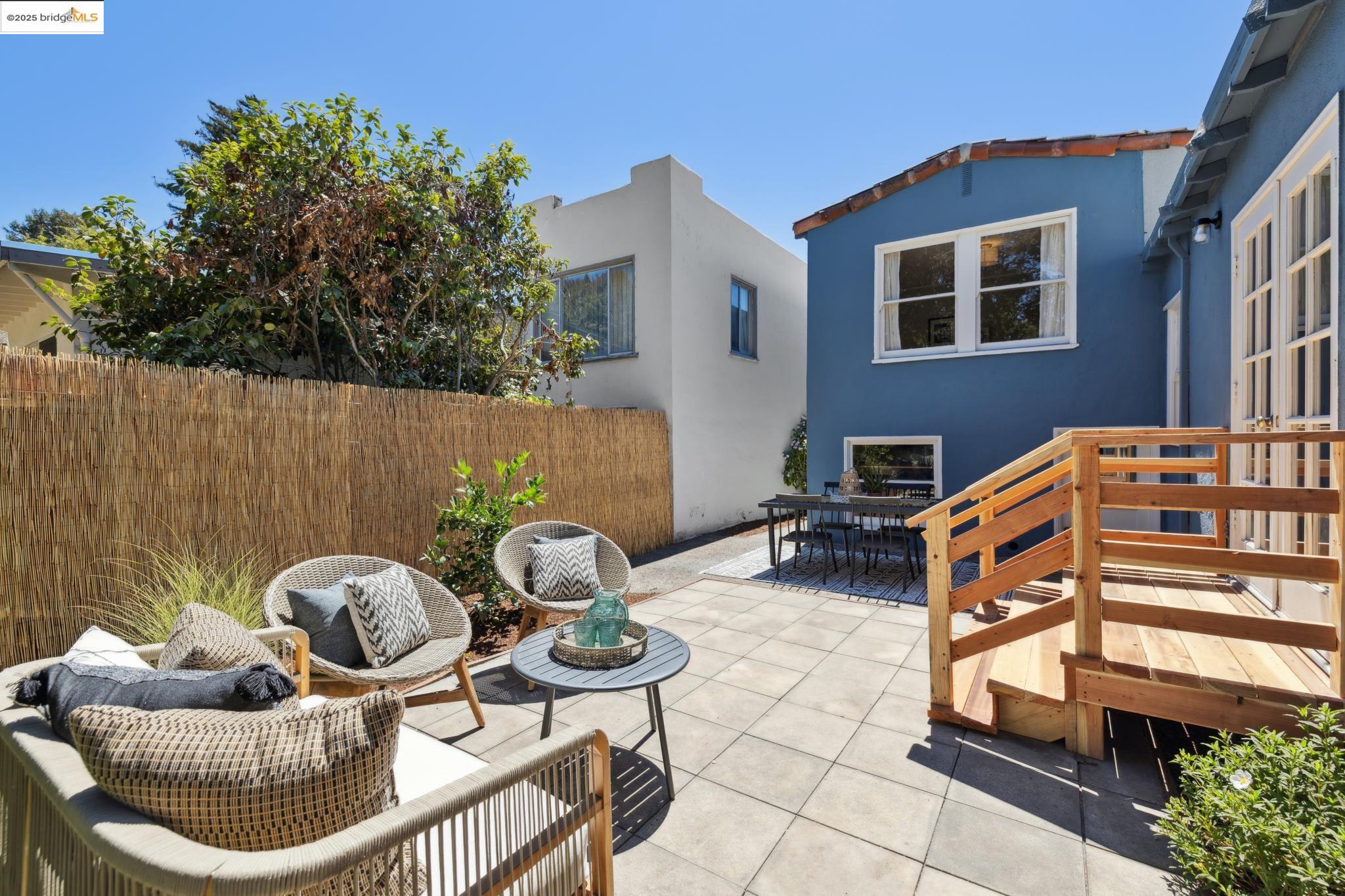 1635 Ocean View