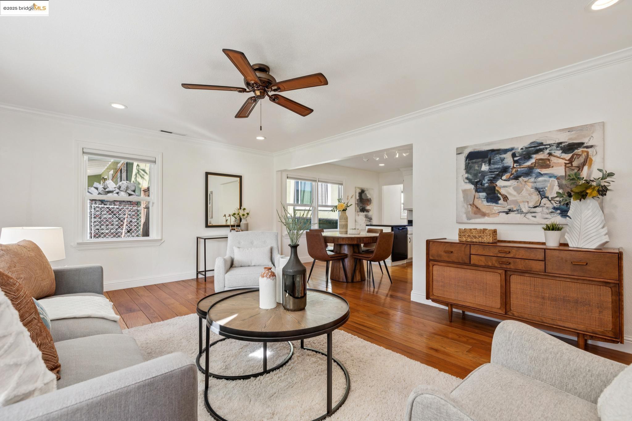 3162 Sydney WAY
