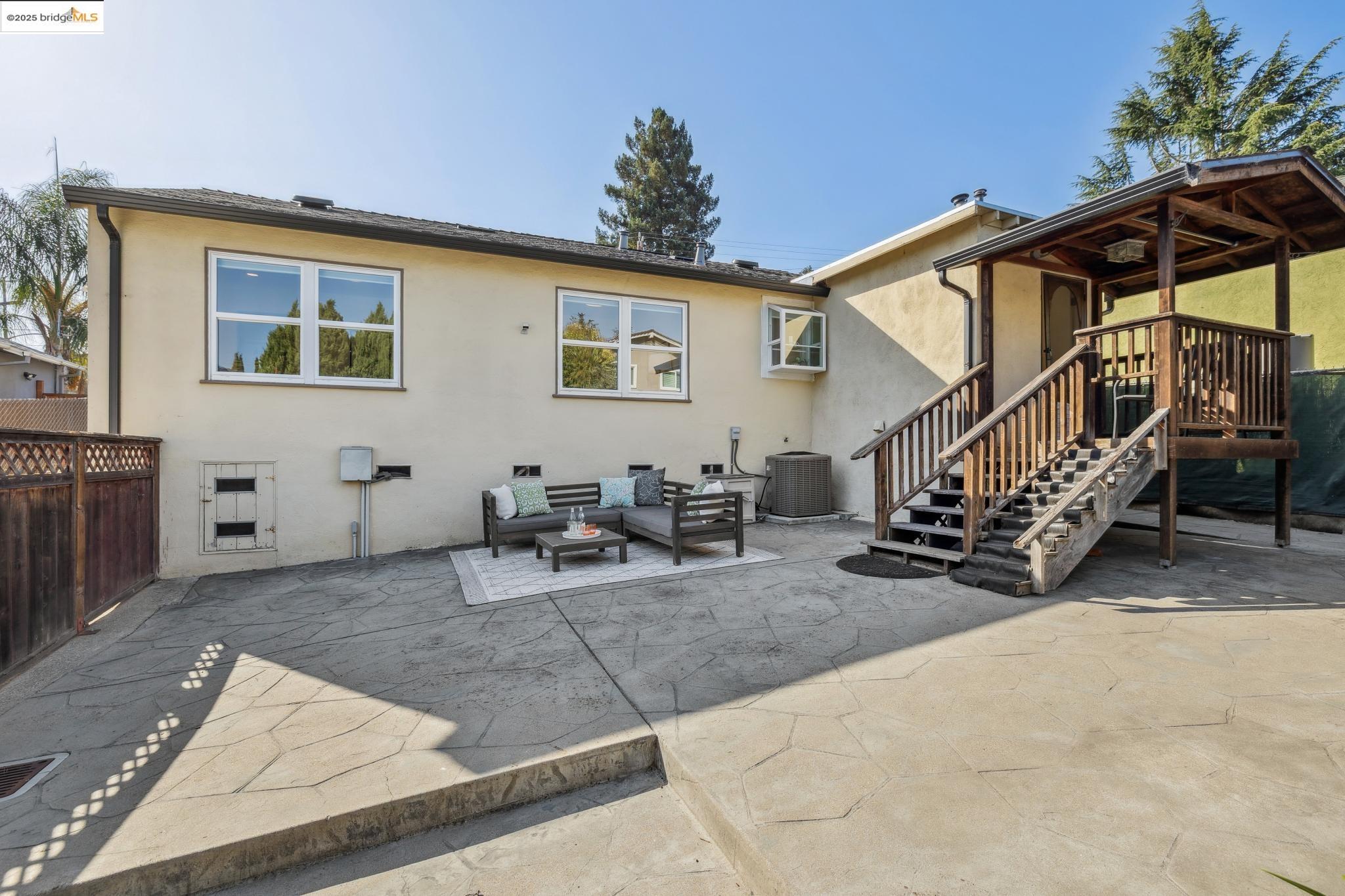 3162 Sydney WAY