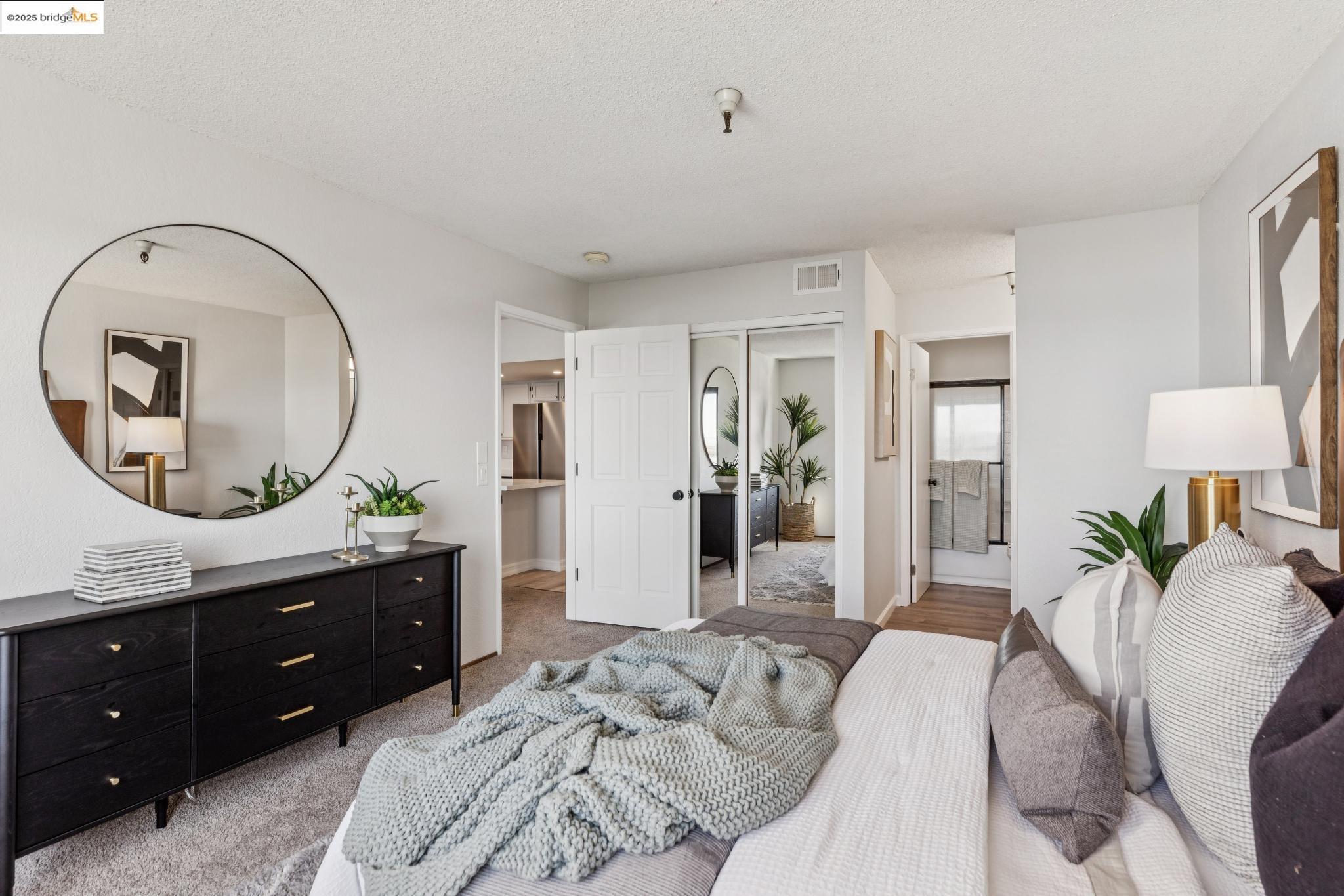 545 Pierce St # 1206