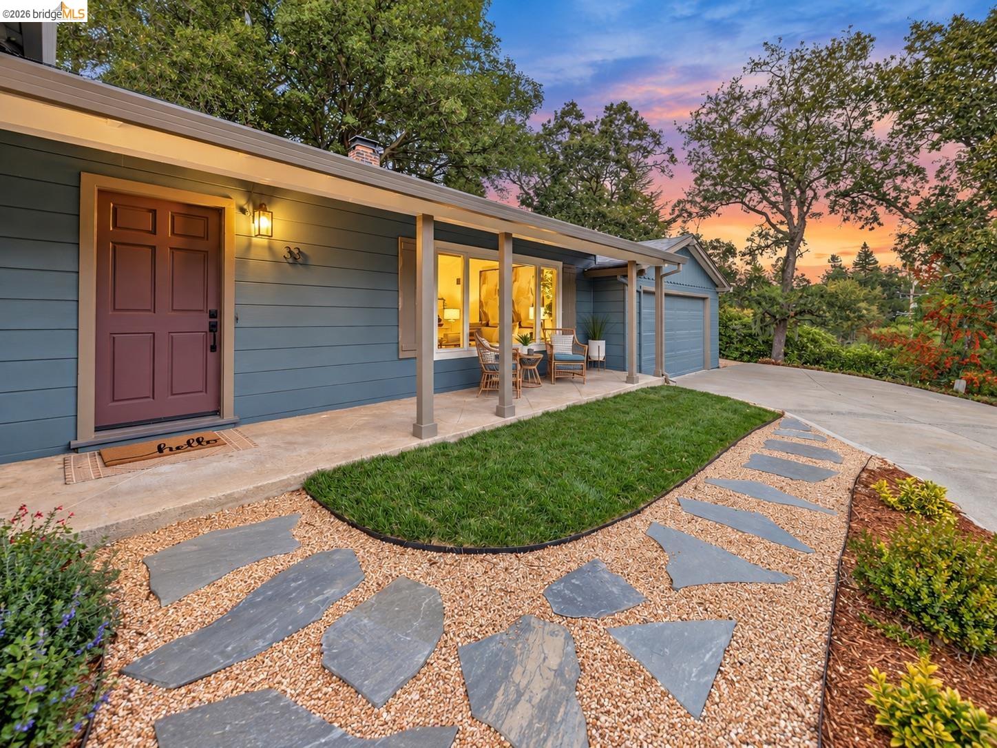33 Valley Dr