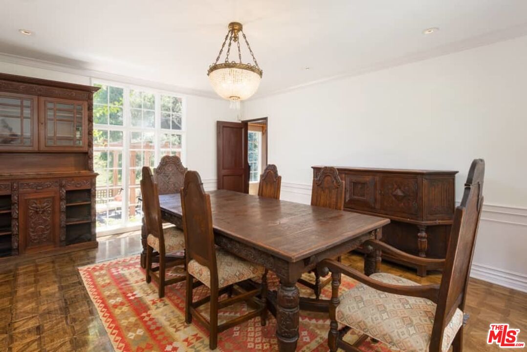 1957 MANDEVILLE CANYON RD