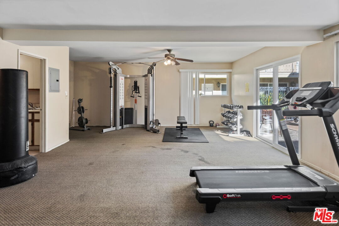 11646 Chenault St Unit: 2