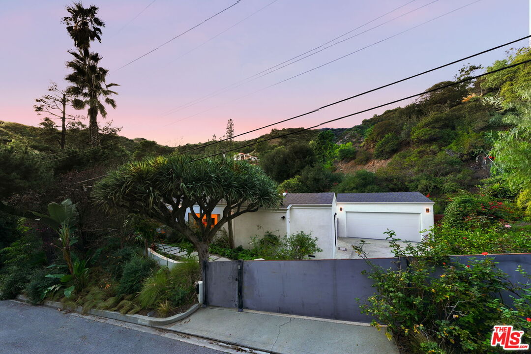 13019 Sky Valley Rd