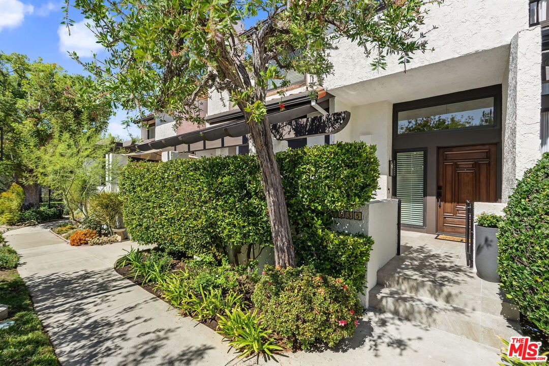 1535 Michael Ln