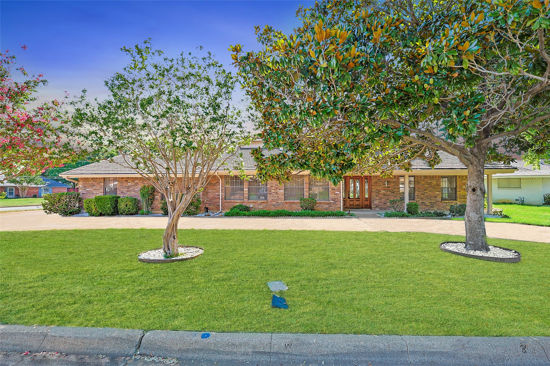 1800 Waterwood Drive