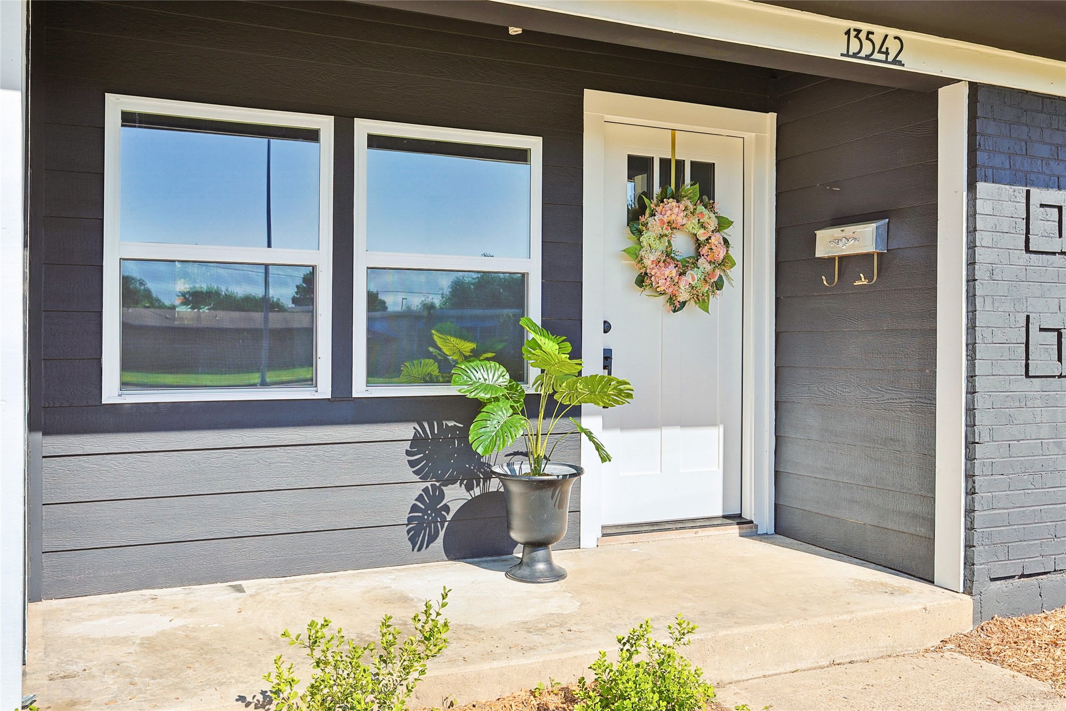 13542 Webb Chapel Road