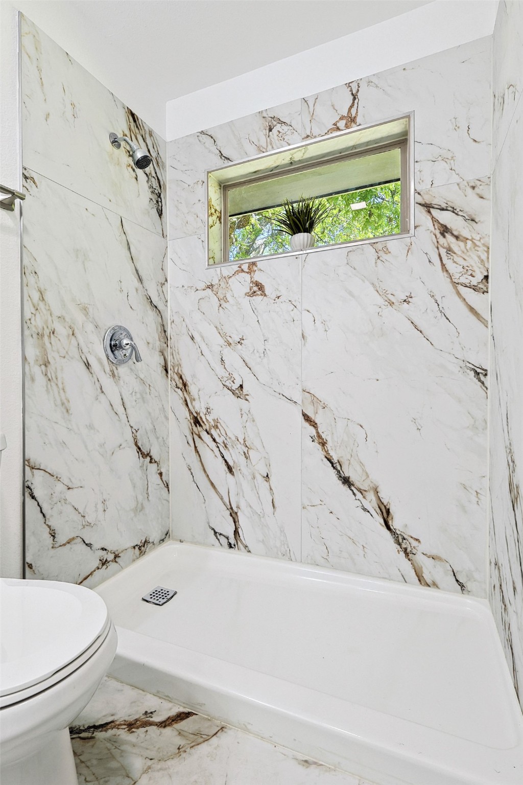 13542 Webb Chapel Road