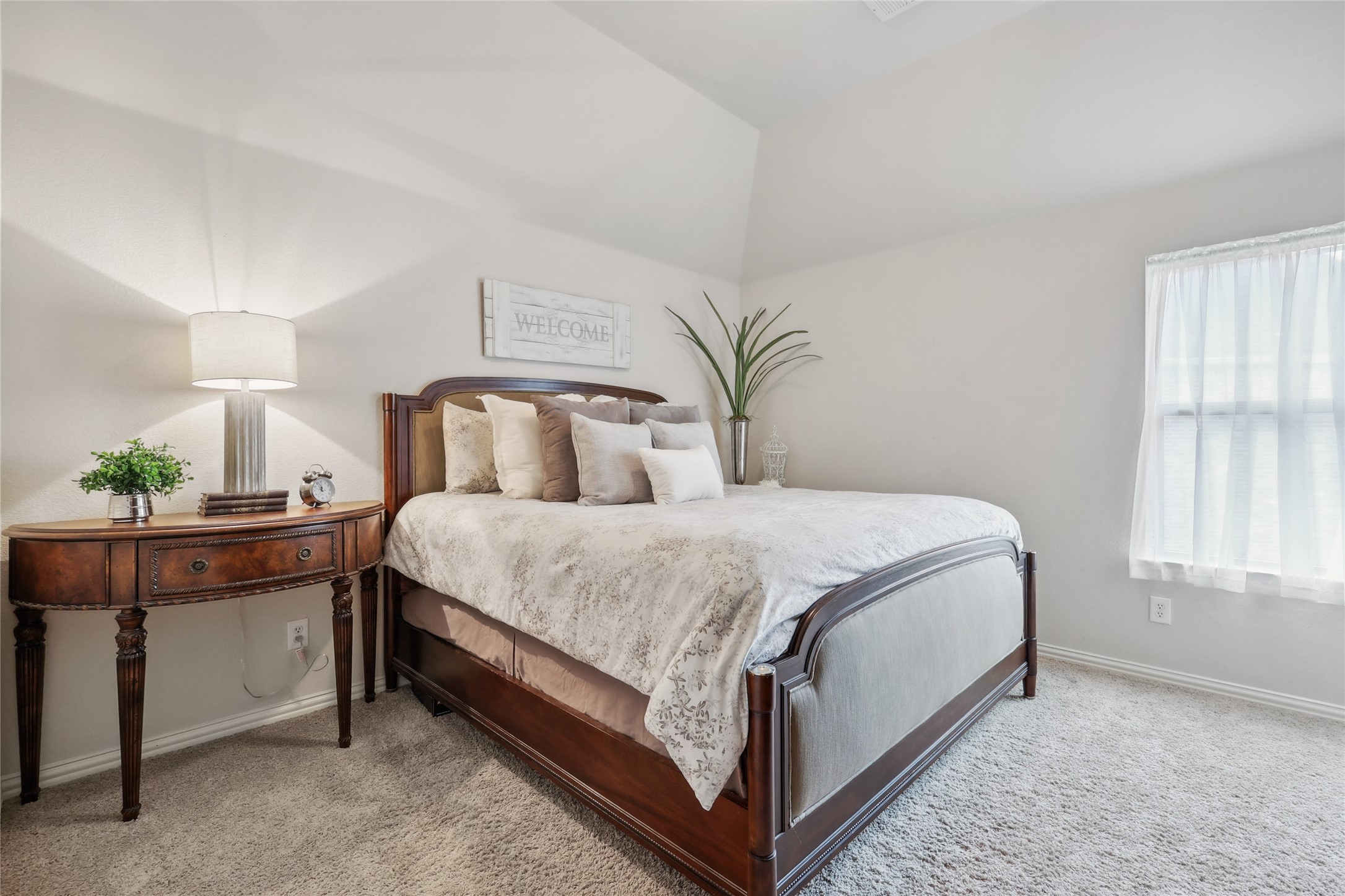 8700 Scarlet Trail