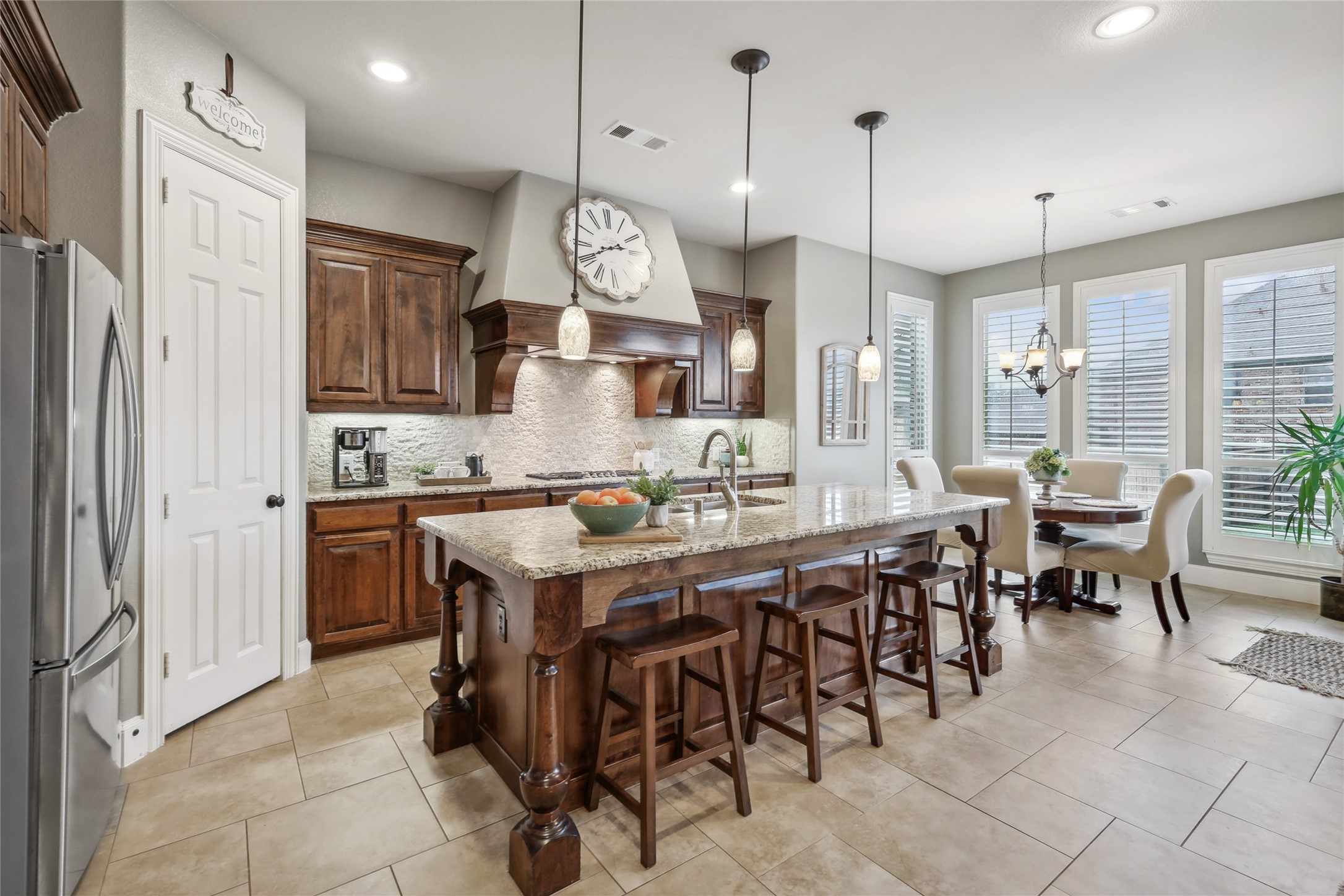 8700 Scarlet Trail