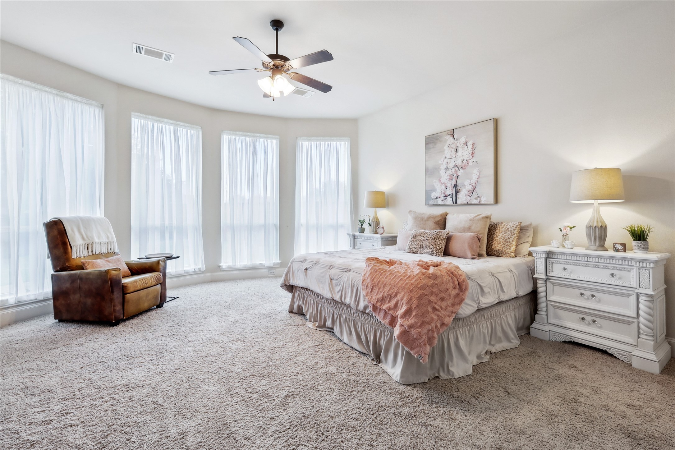8700 Scarlet Trail