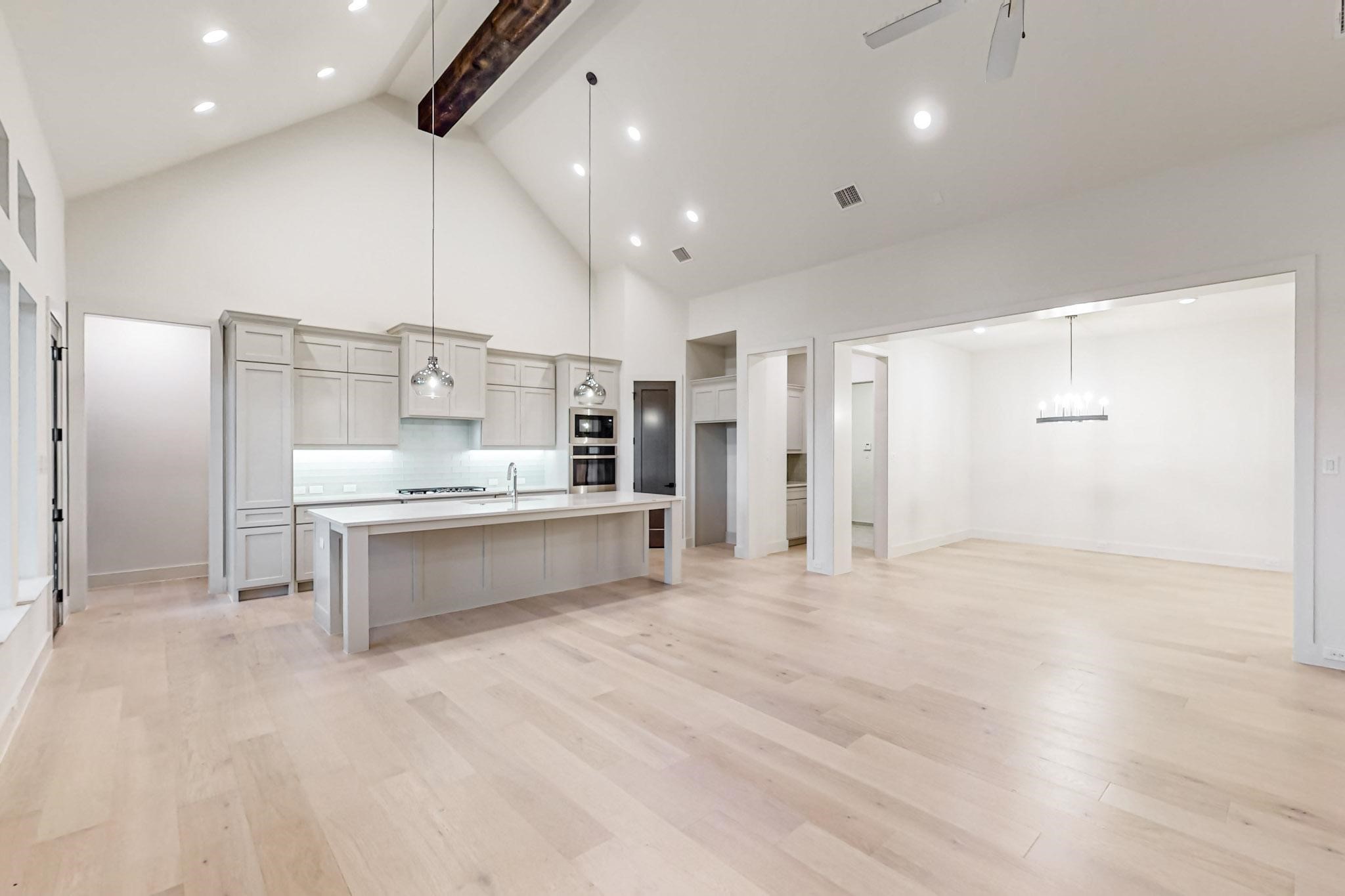 7113 Woodside Drive