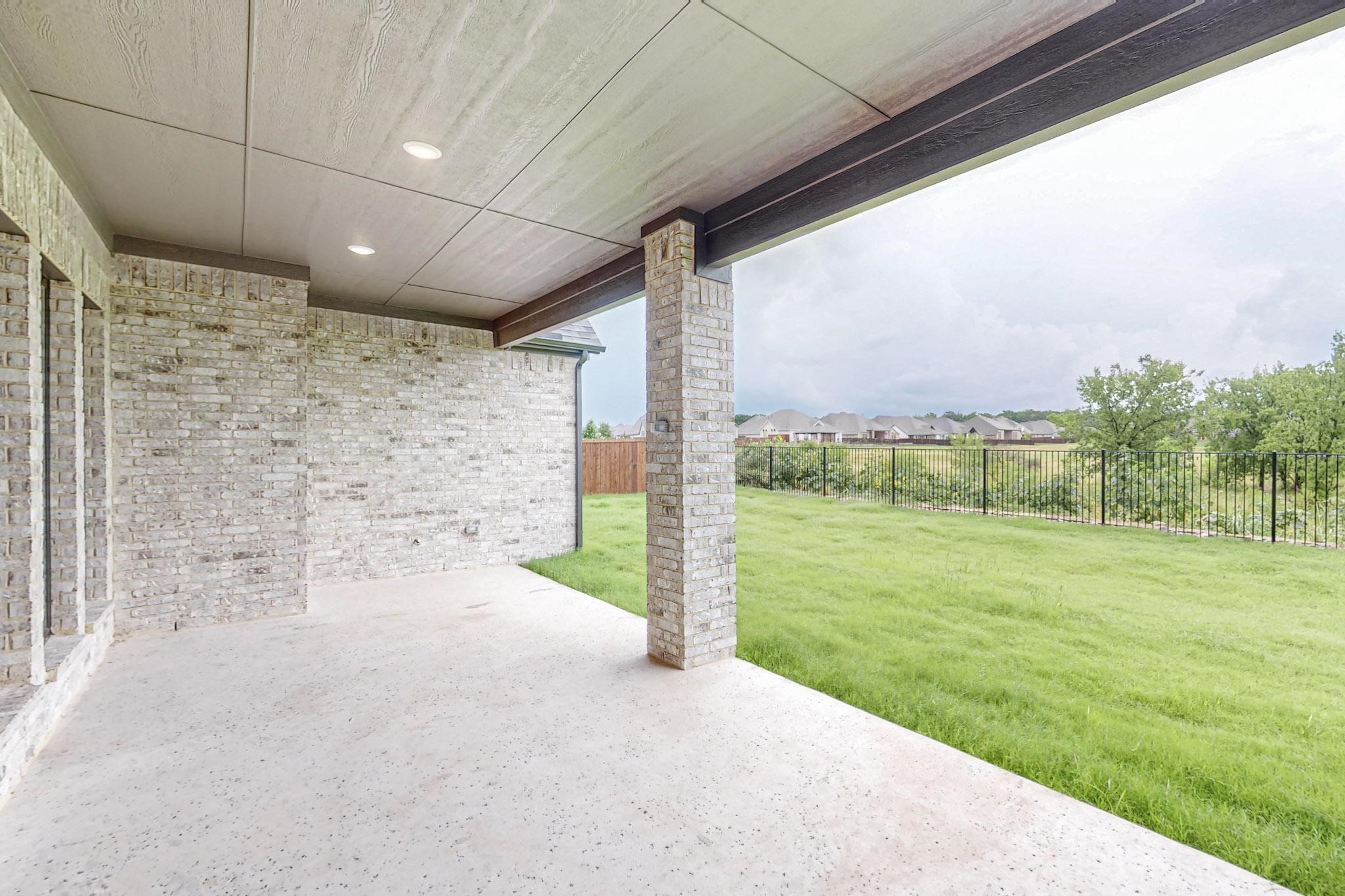 7104 Prairie Ridge Road