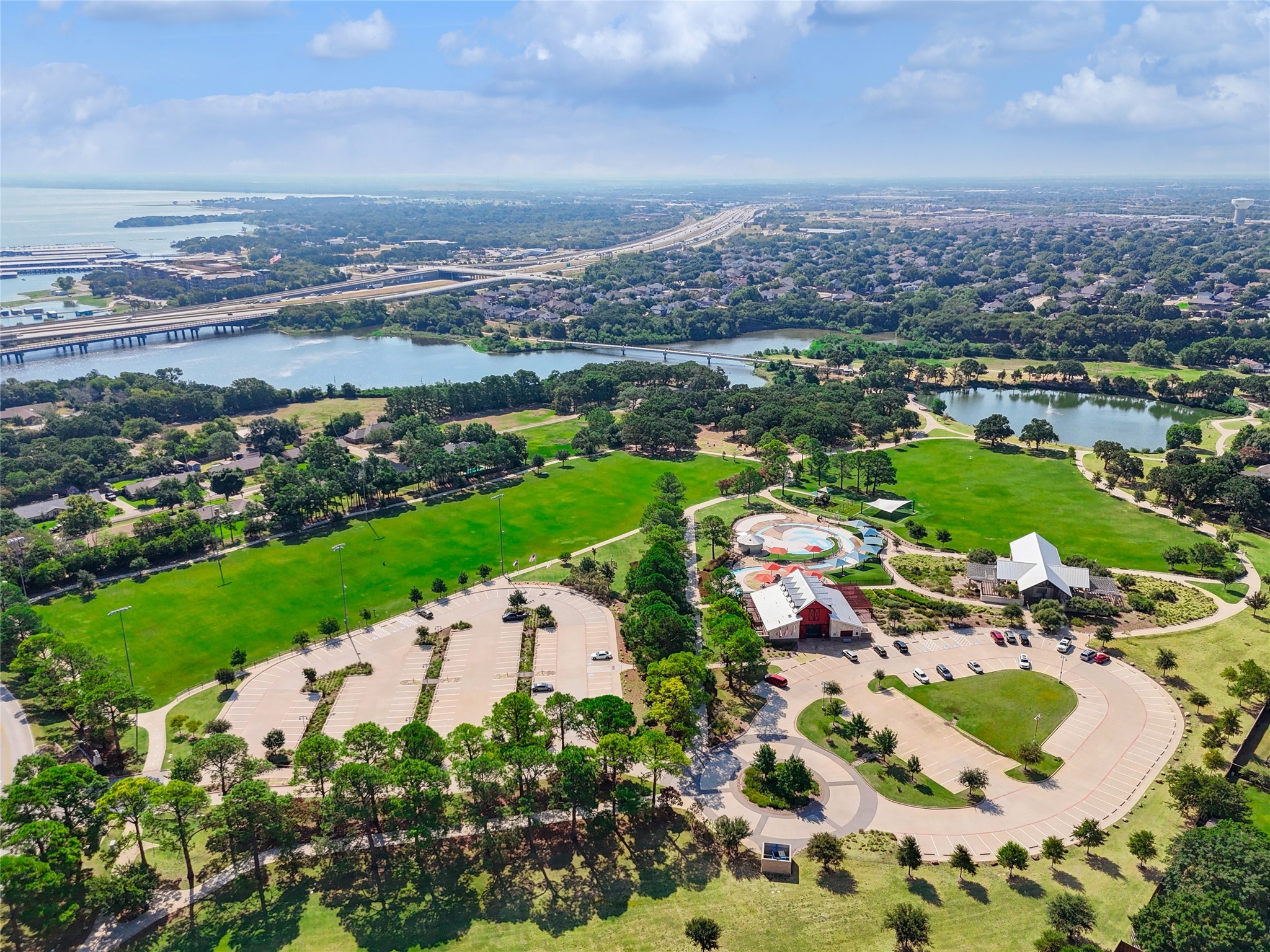 325 Pebble Knoll