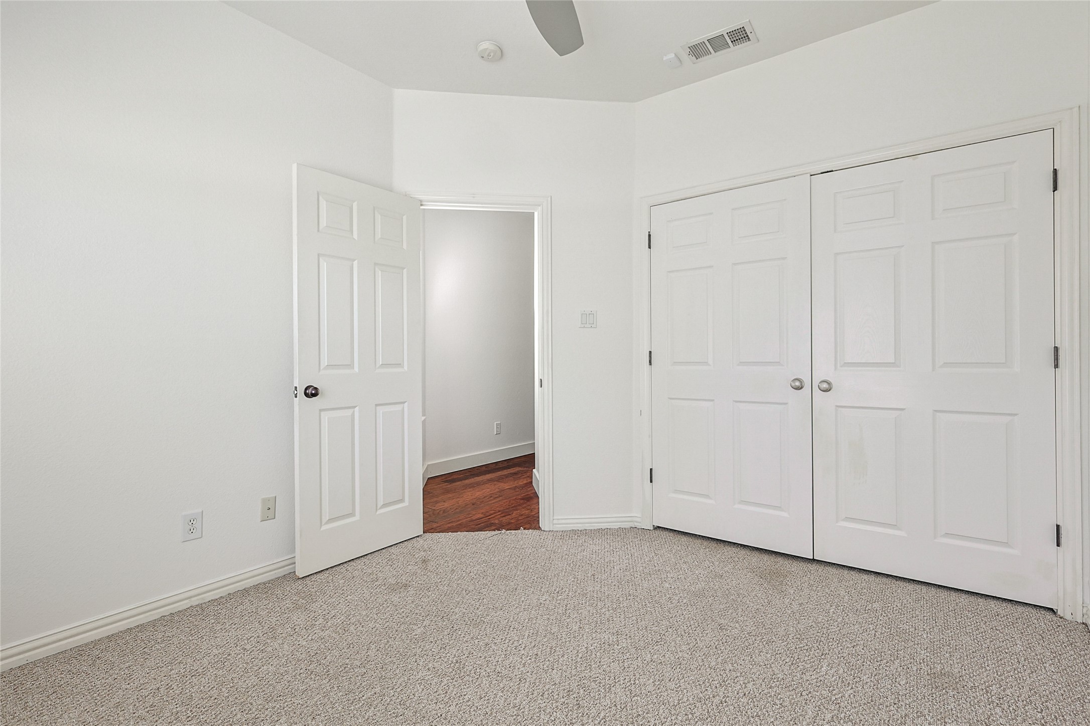 125 Turnberry Lane