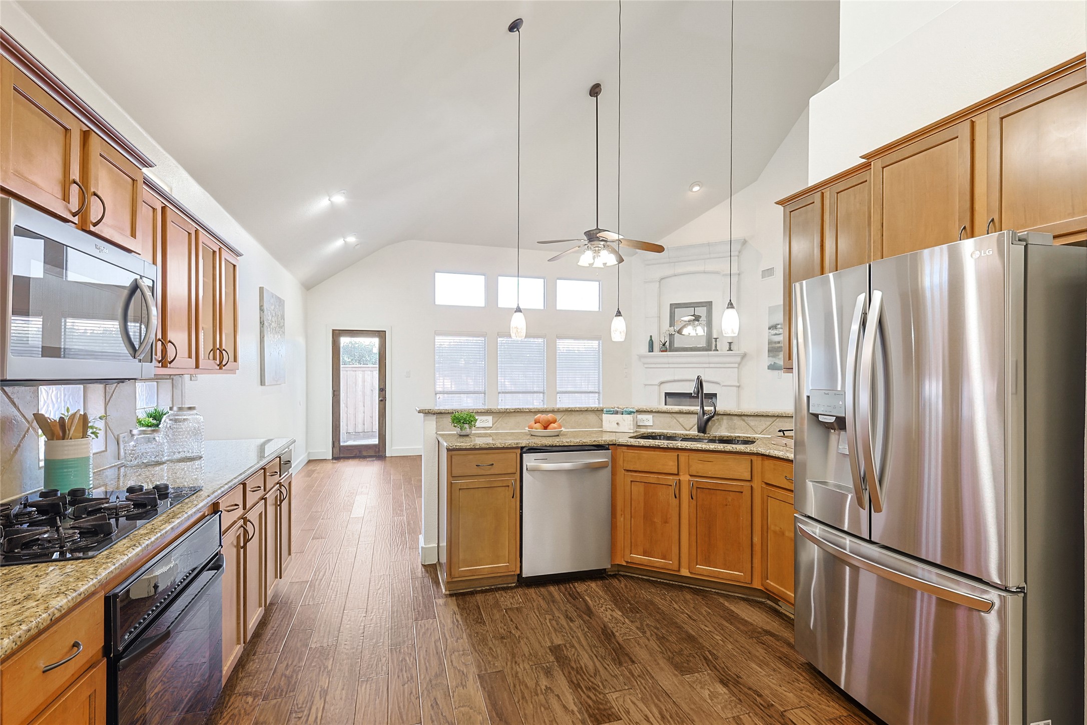 125 Turnberry Lane