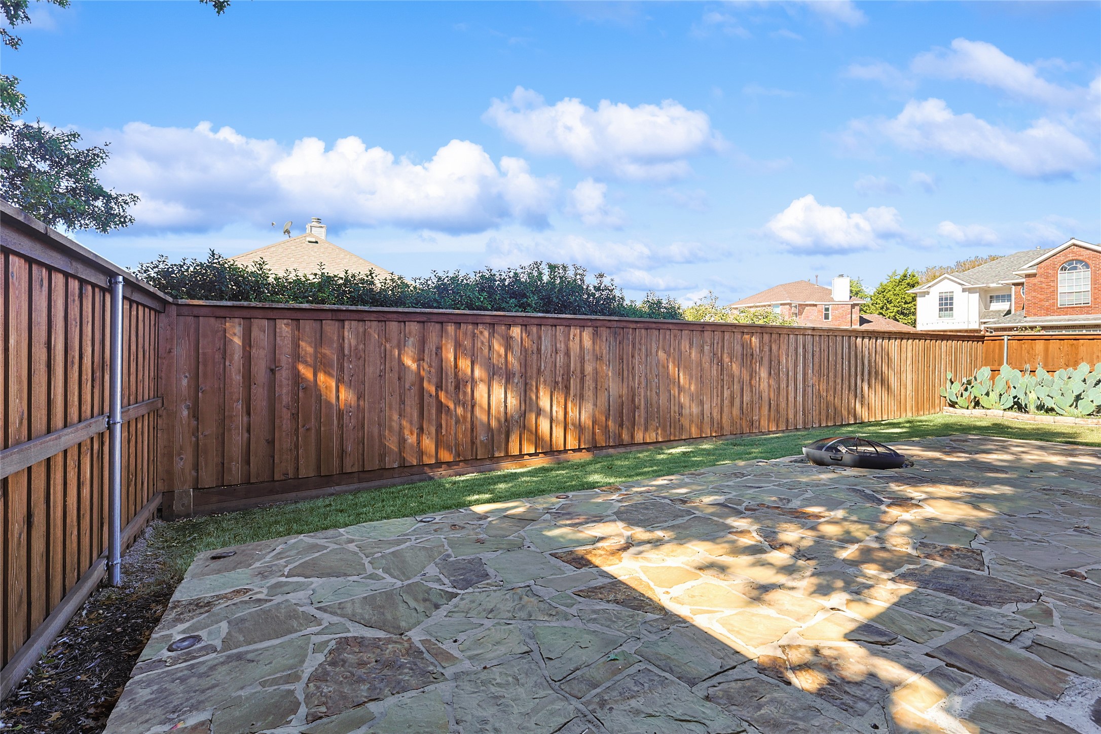 125 Turnberry Lane