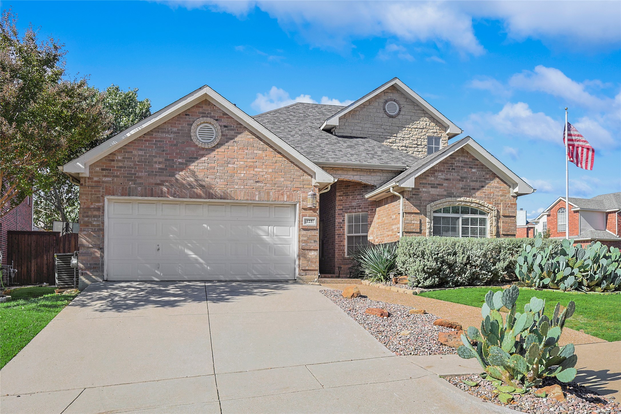 125 Turnberry Lane