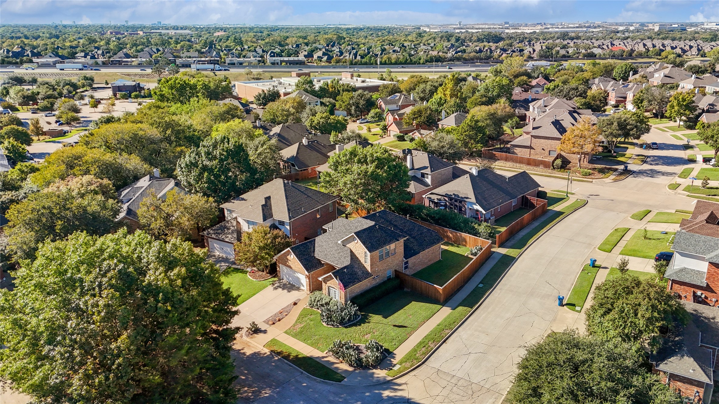 125 Turnberry Lane