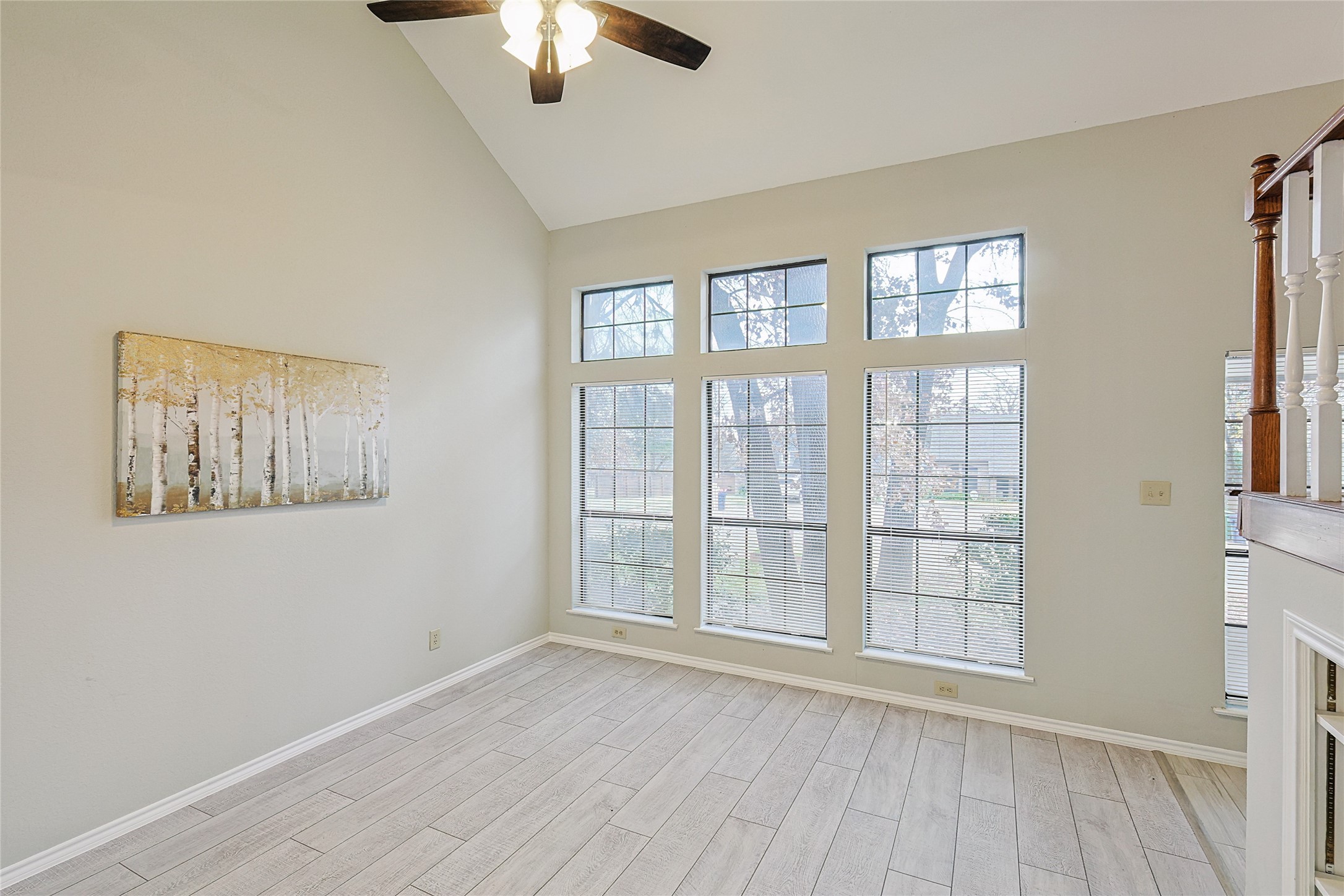4502 Amesbury Circle