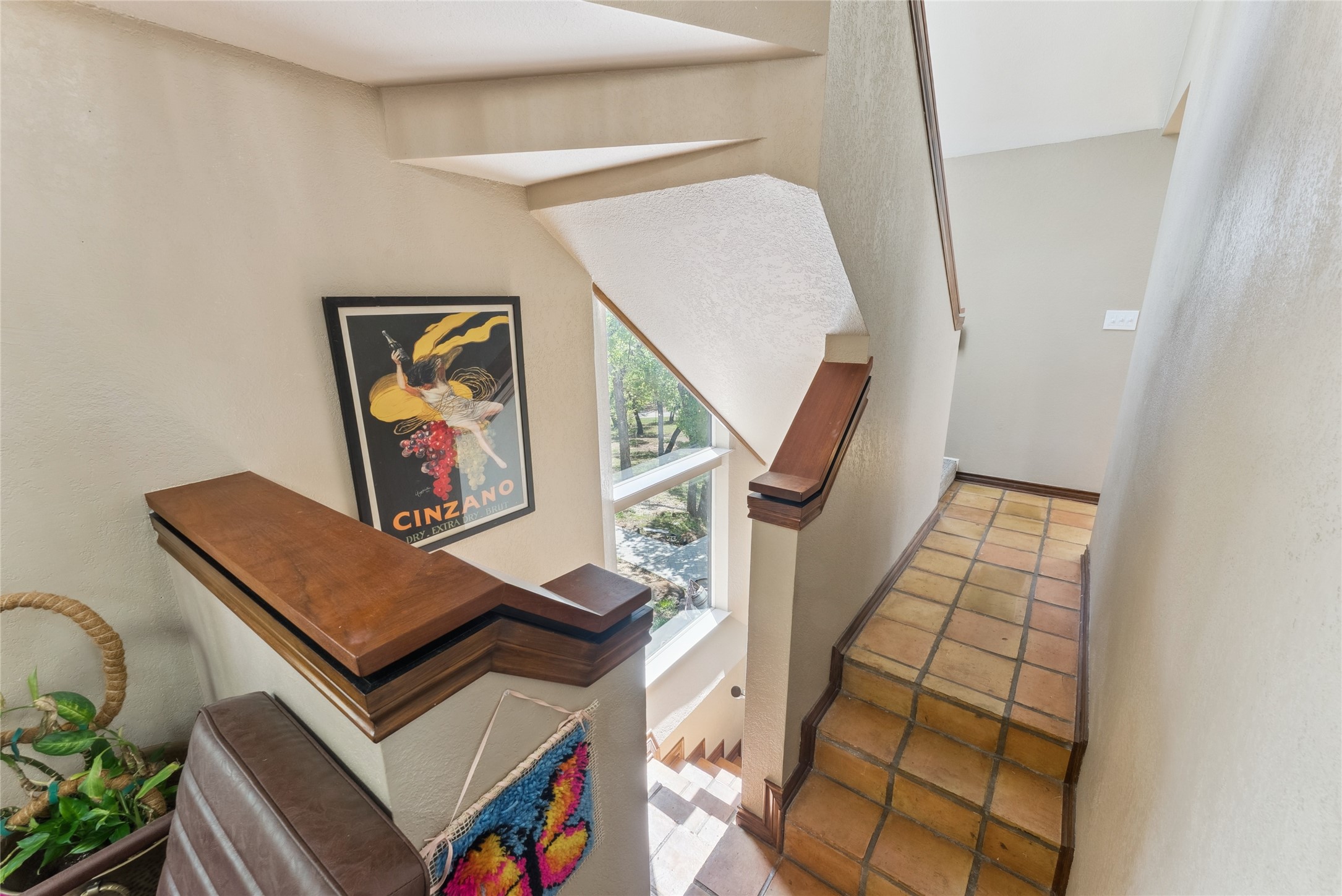 1412 Apache Court