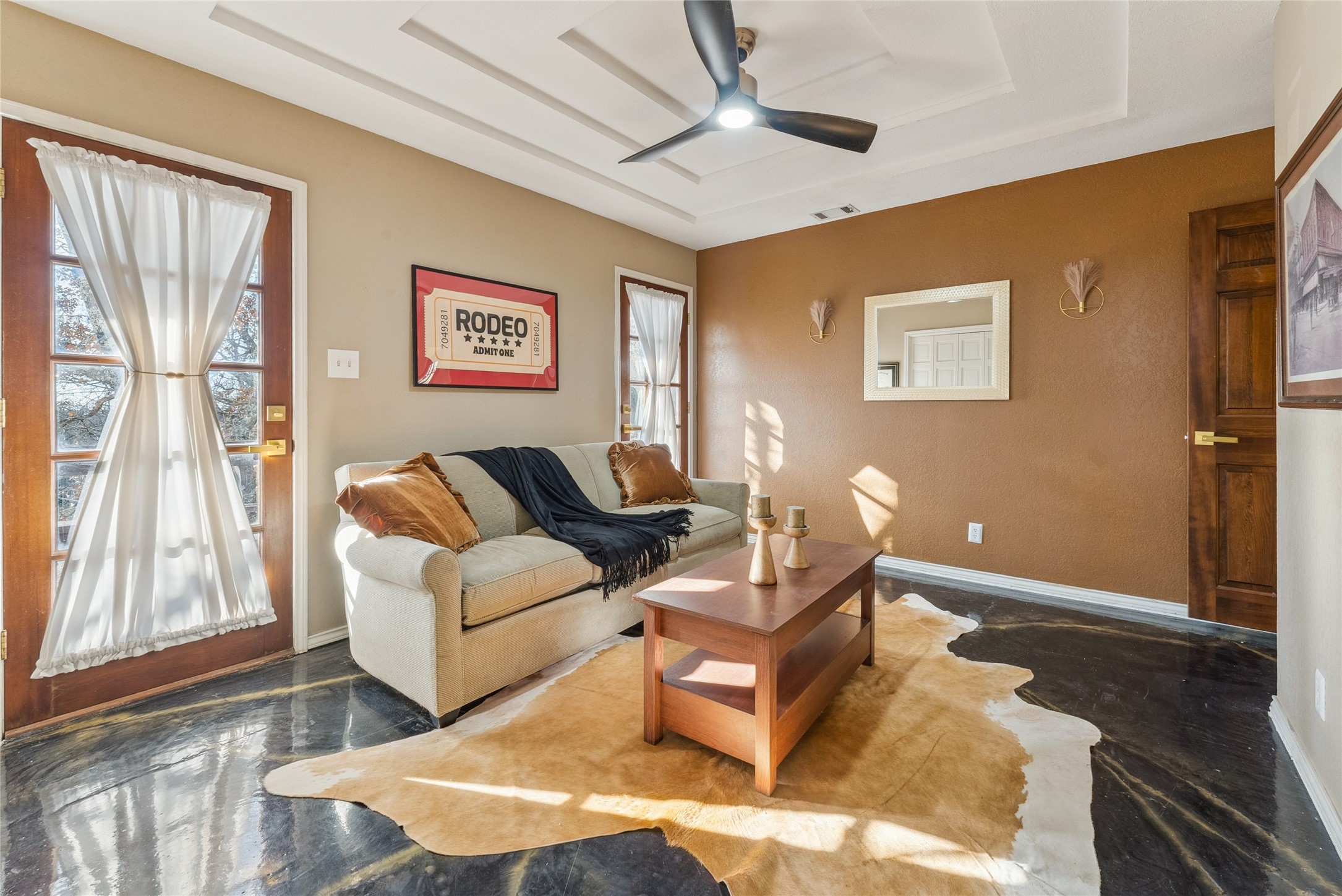 1412 Apache Court
