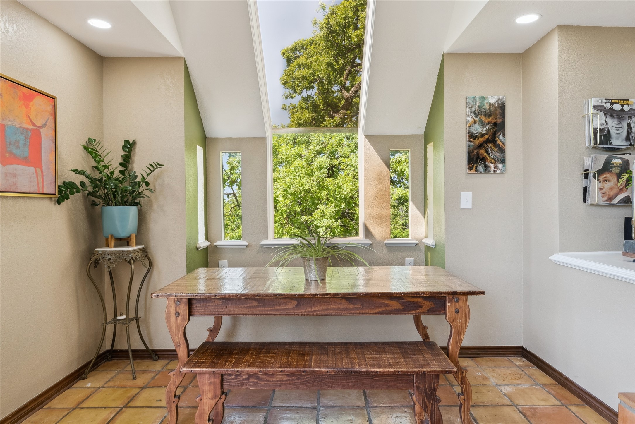 1412 Apache Court