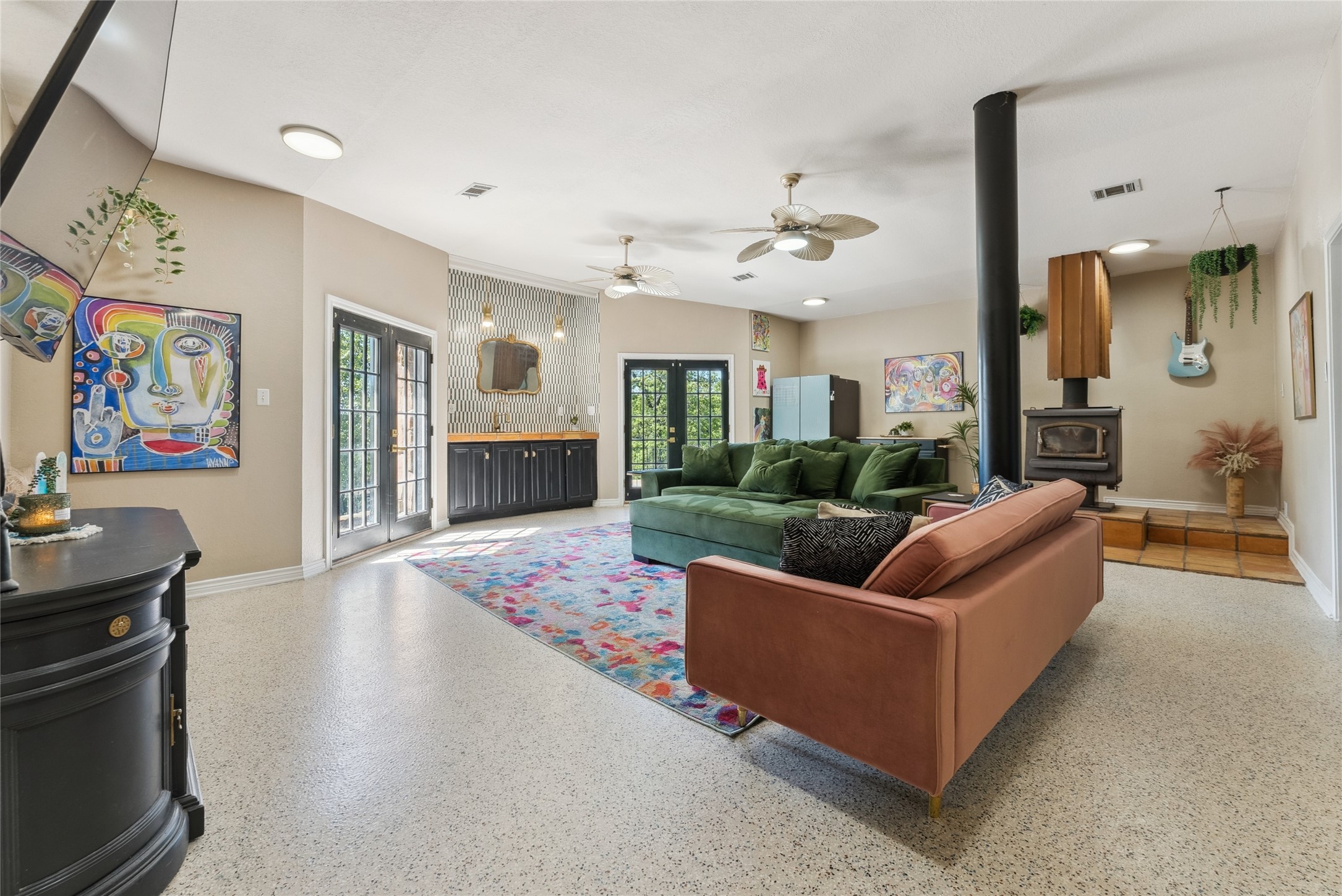 1412 Apache Court