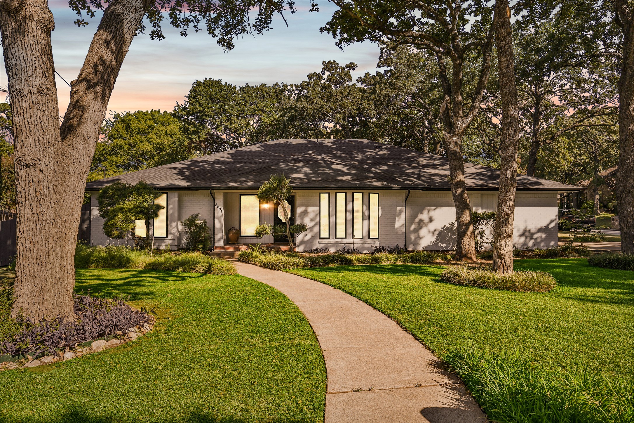 3301 Boyd Trail