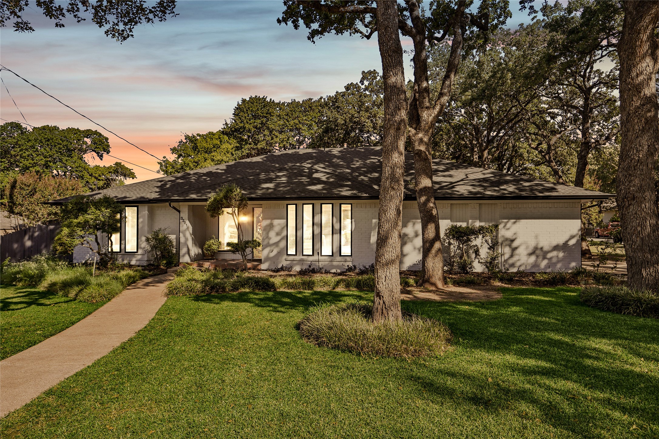 3301 Boyd Trail