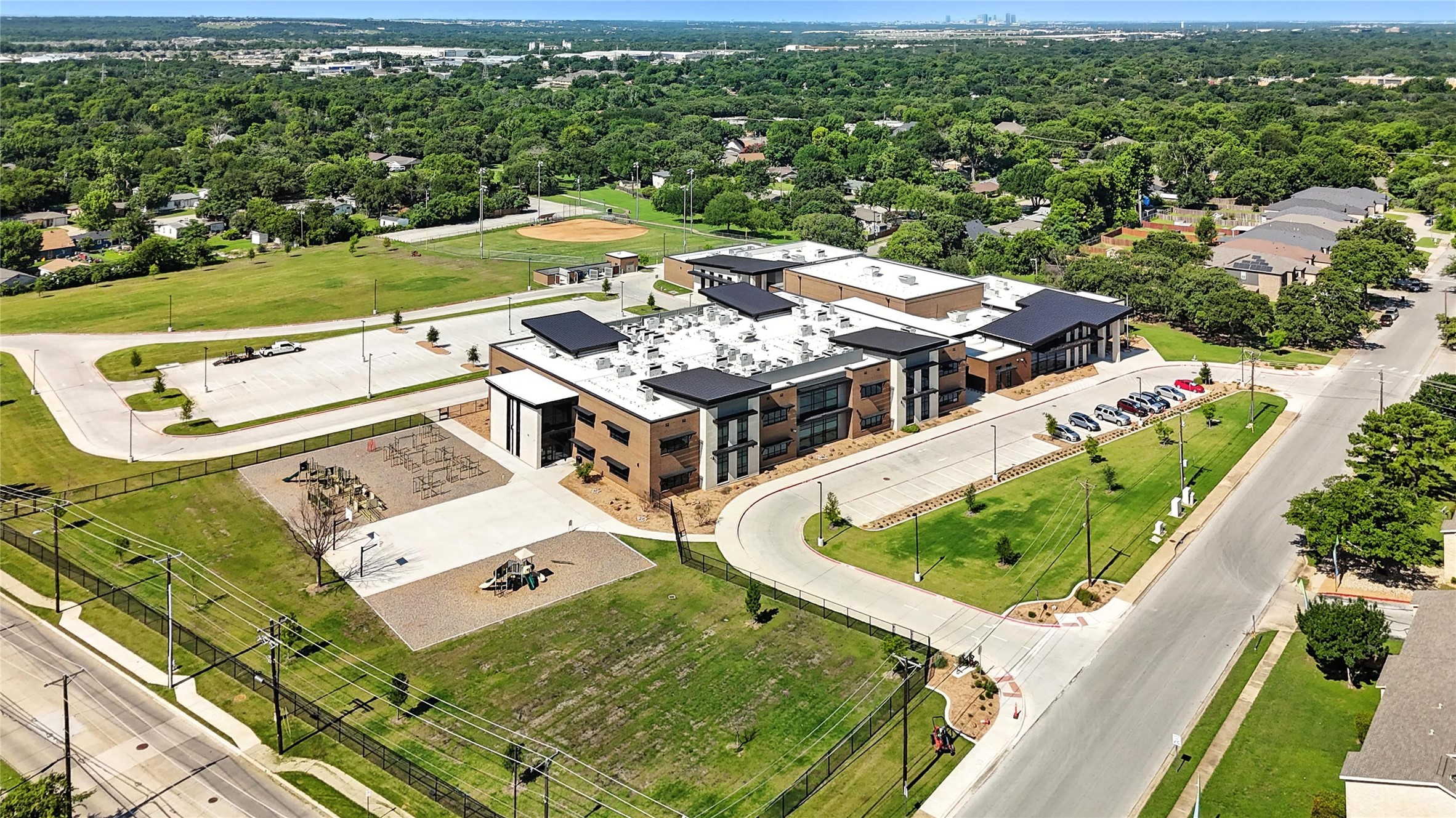 640 Bellaire Drive B