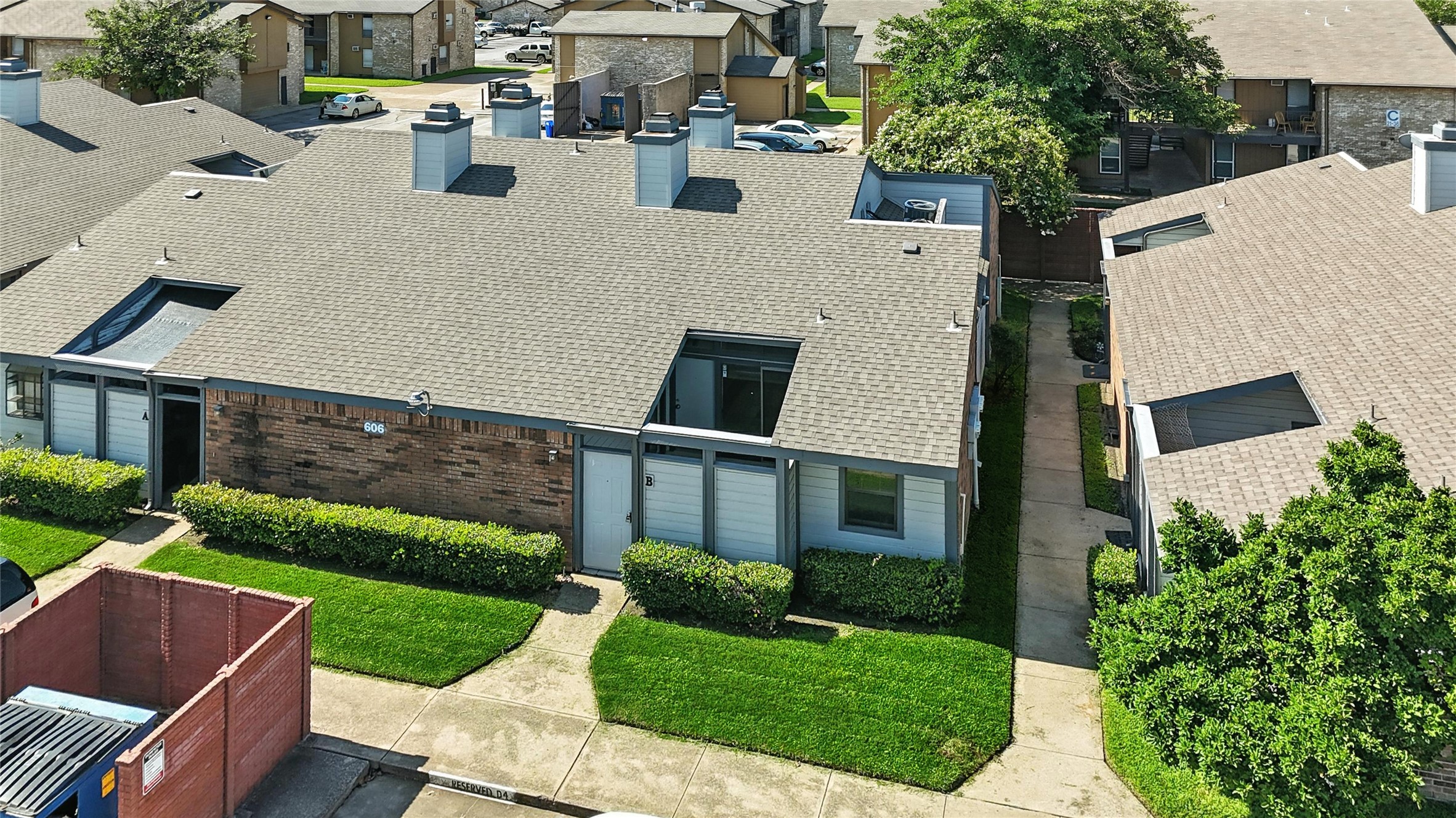 606 Bellaire Drive B