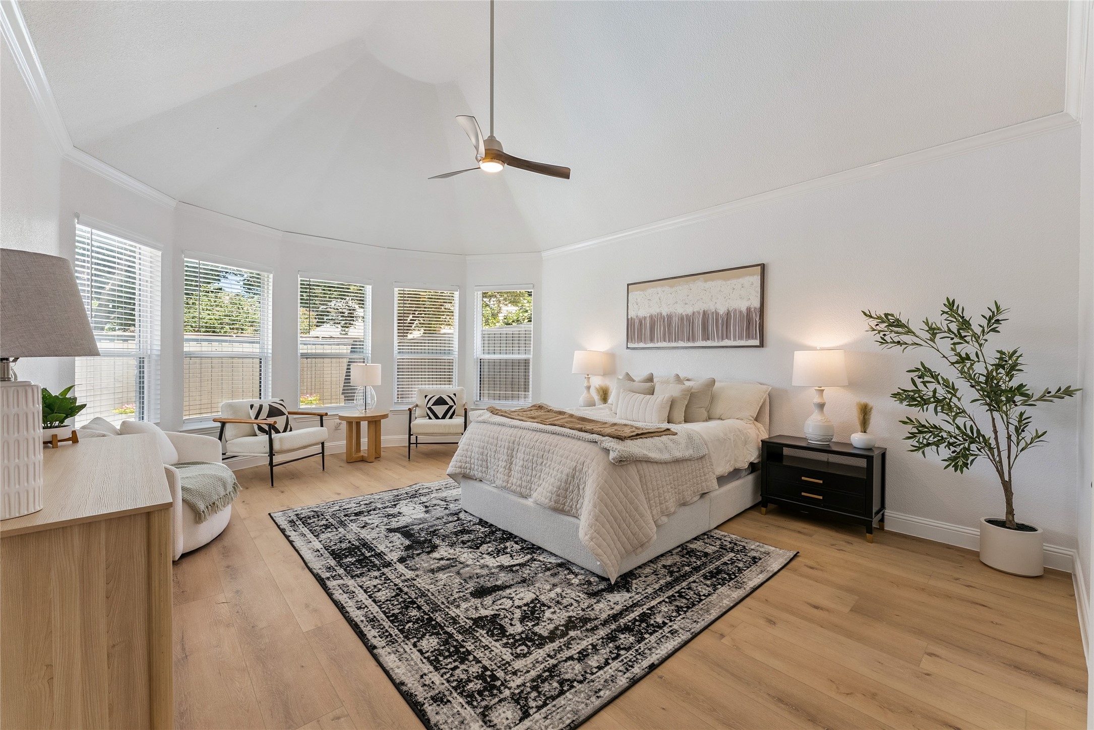 7912 La Guardia Drive