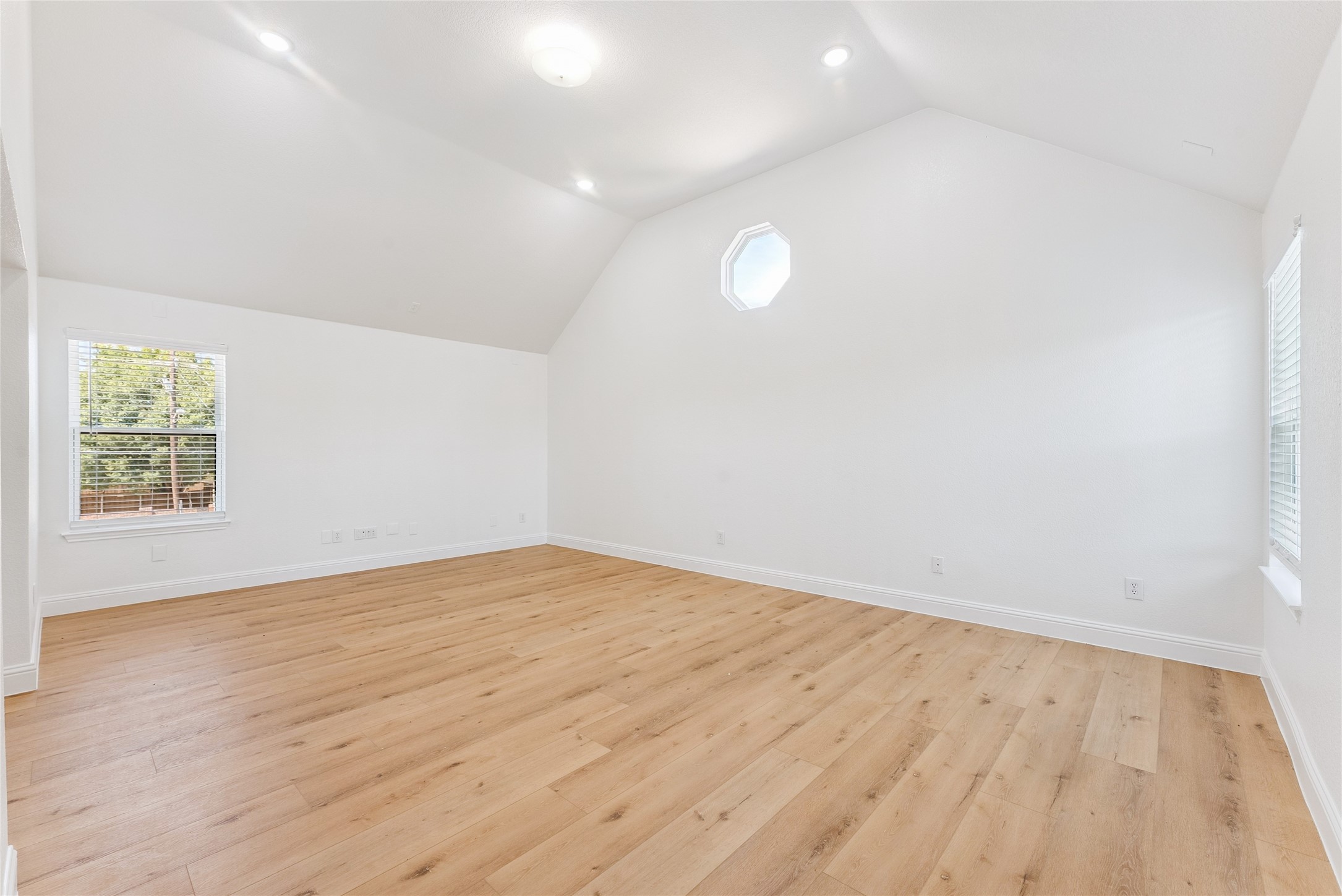 7912 La Guardia Drive