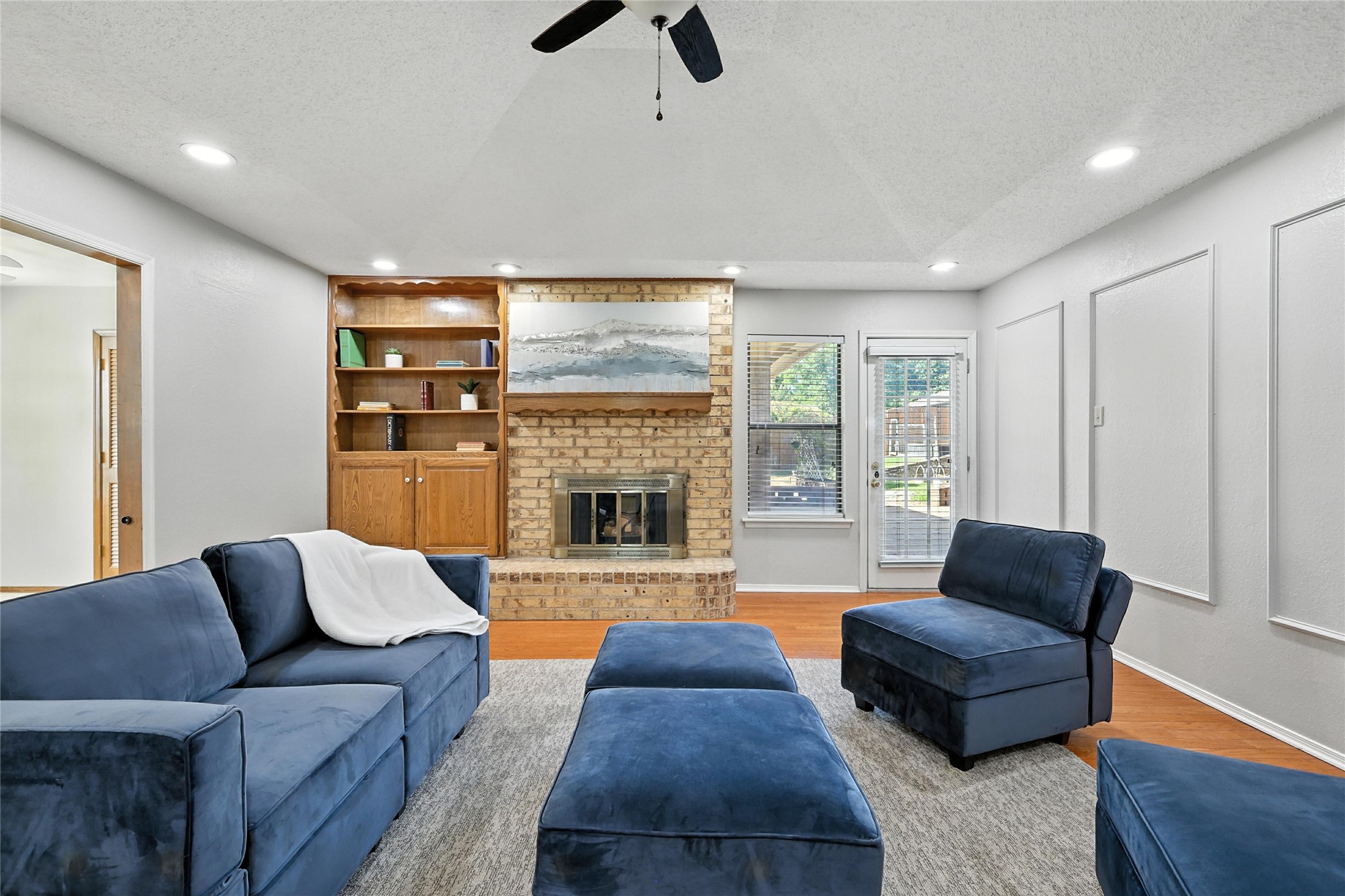 901 Spring Oak Court