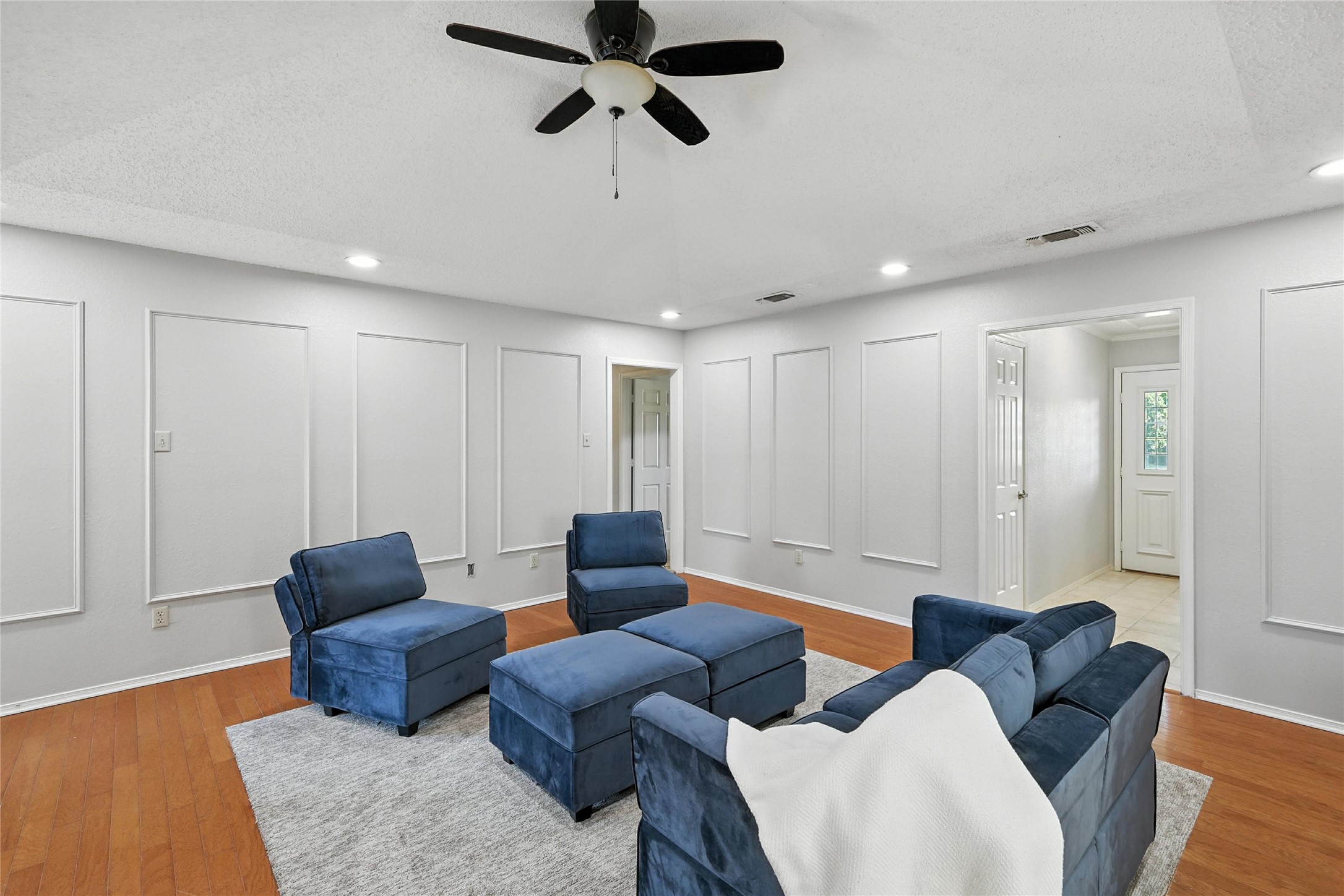 901 Spring Oak Court