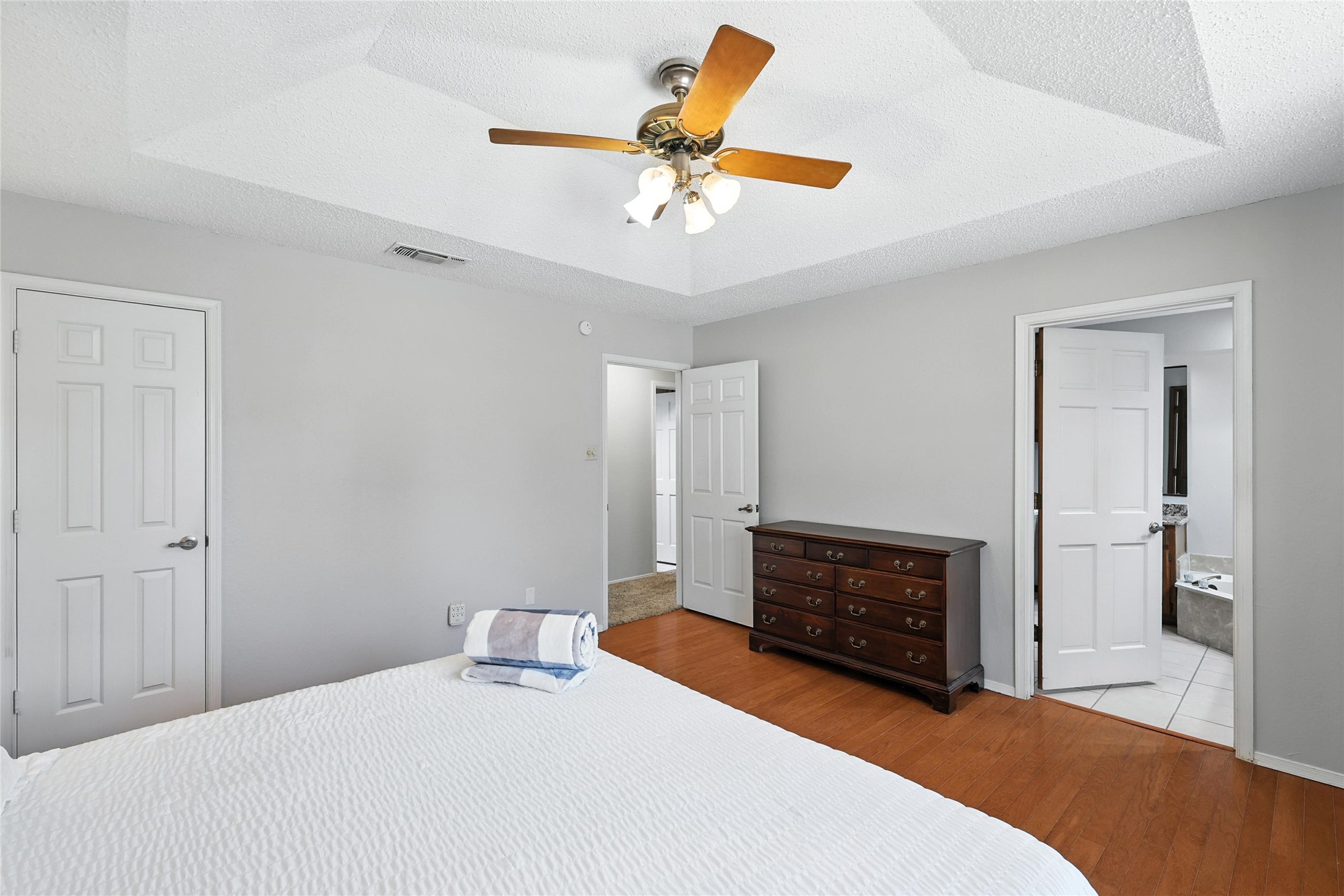 901 Spring Oak Court