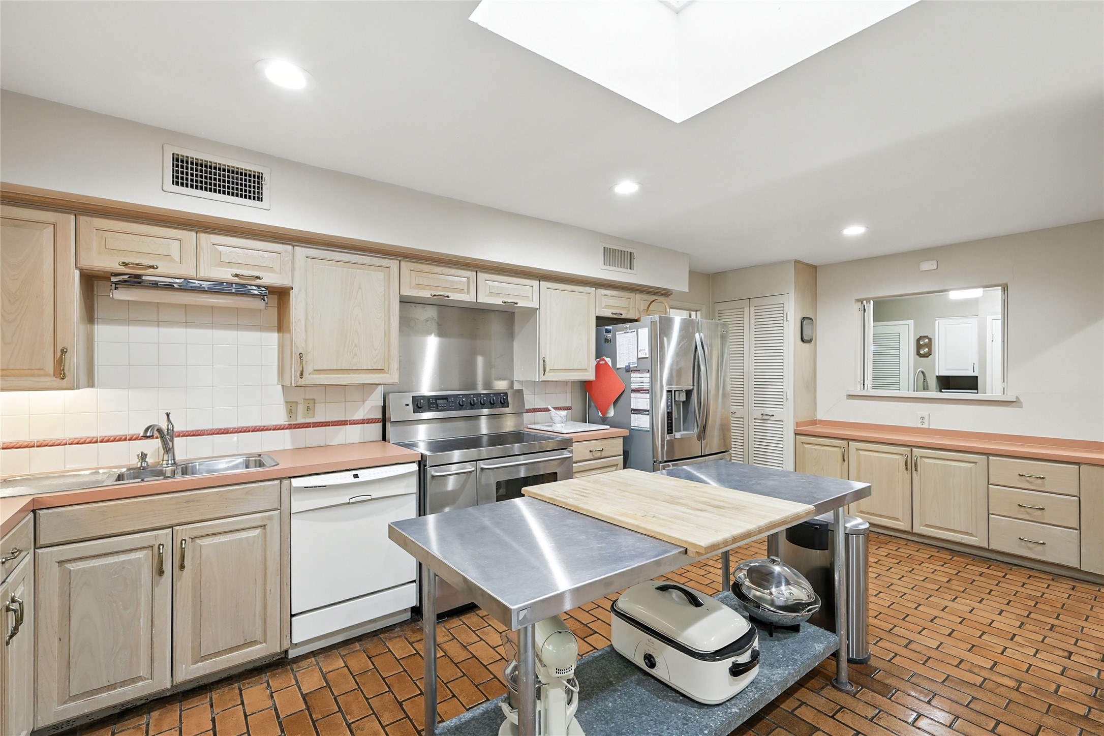 4165 Shady Valley Drive